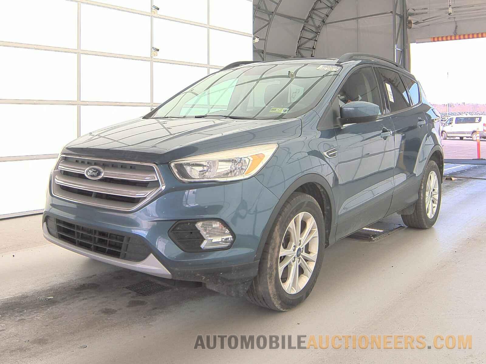 1FMCU9GD4JUA47570 Ford Escape 2018