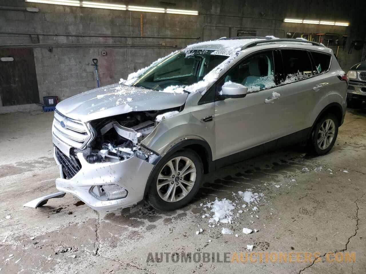 1FMCU9GD4JUA95215 FORD ESCAPE 2018