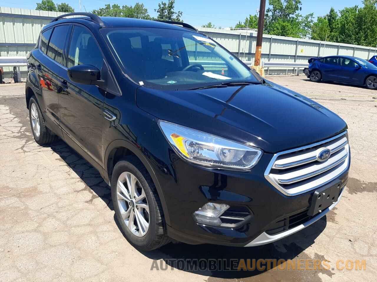 1FMCU9GD4JUB79048 FORD ESCAPE 2018