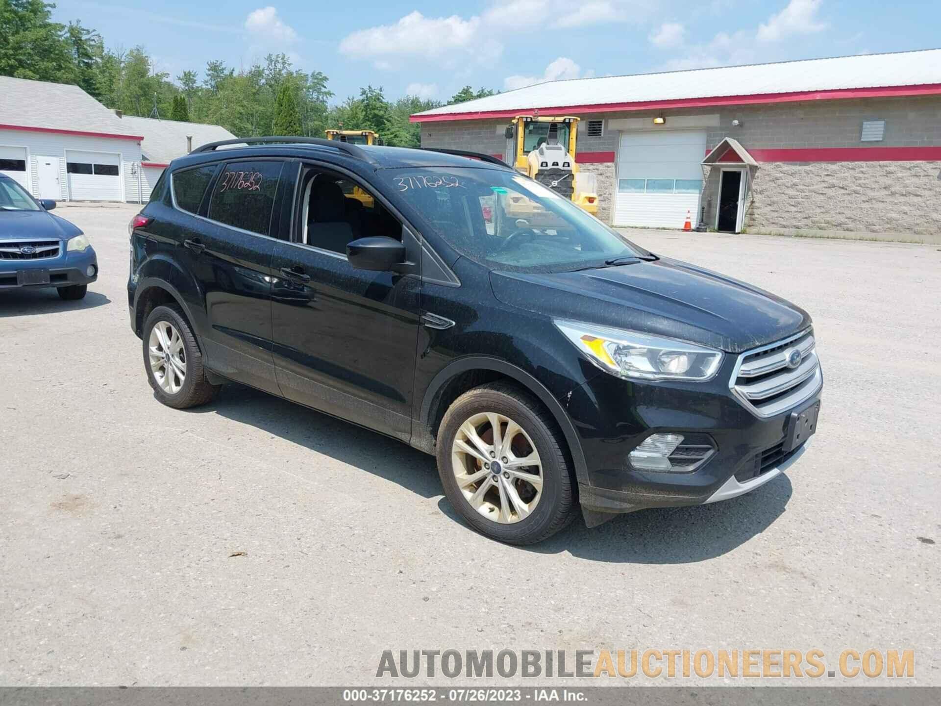 1FMCU9GD4JUC98654 FORD ESCAPE 2018