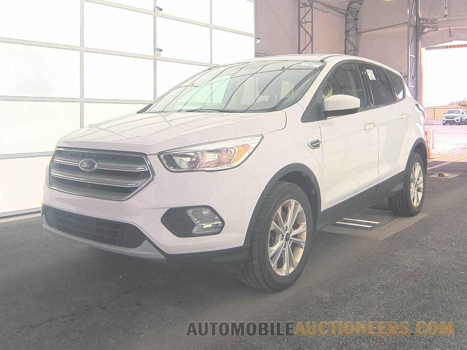 1FMCU9GD4KUC36799 Ford Escape 2019