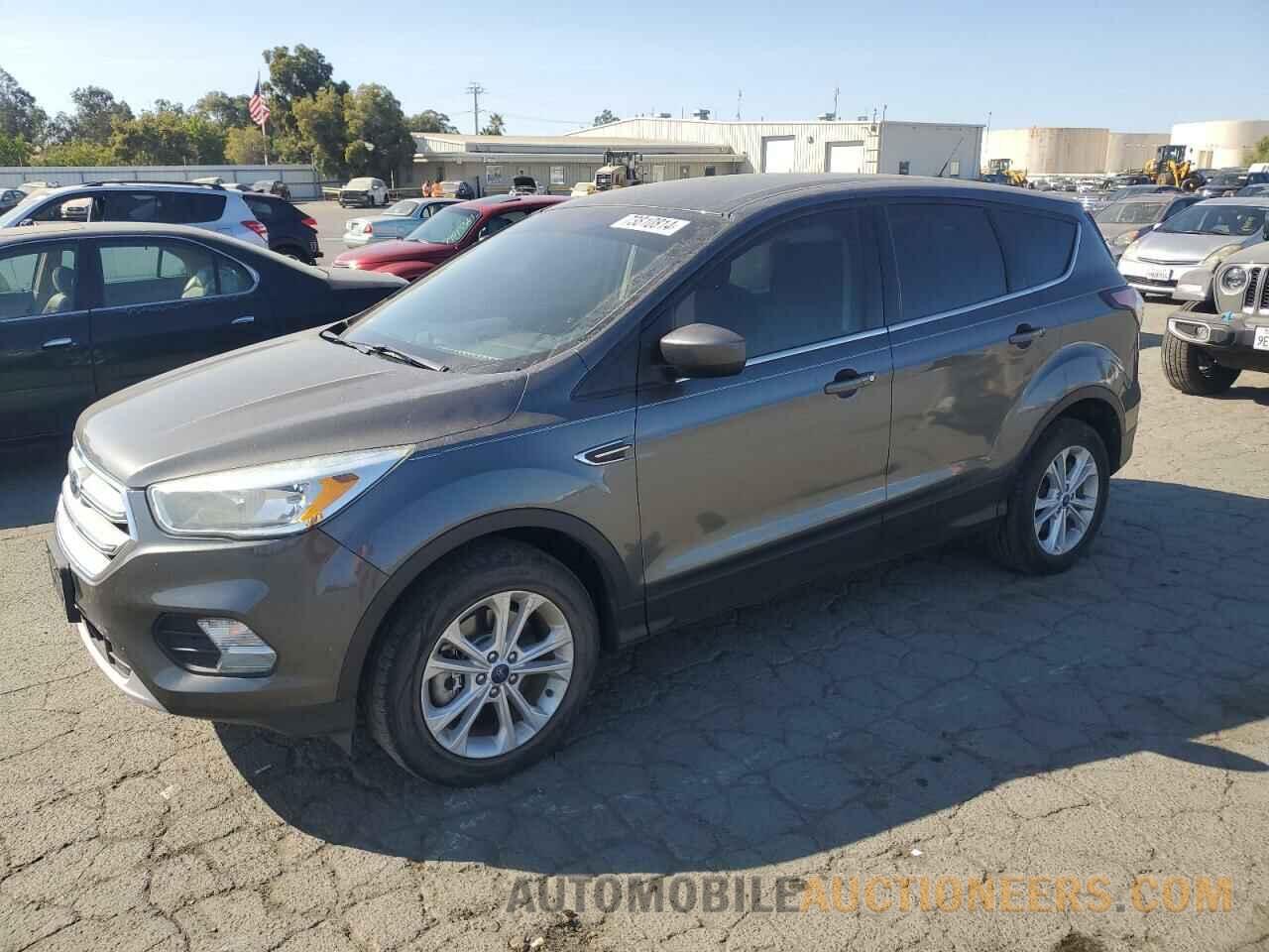 1FMCU9GD5HUE97500 FORD ESCAPE 2017