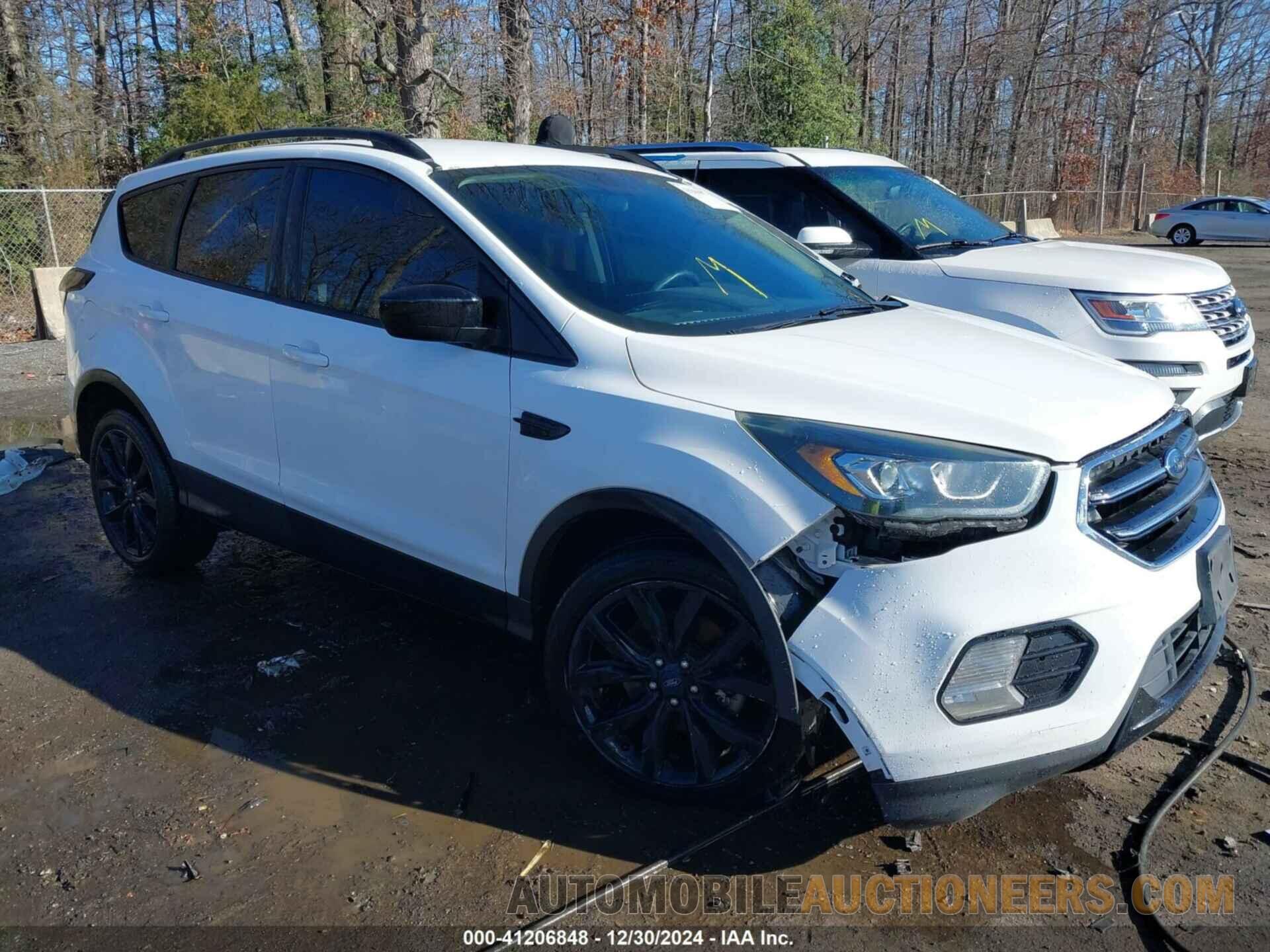 1FMCU9GD5JUB29632 FORD ESCAPE 2018