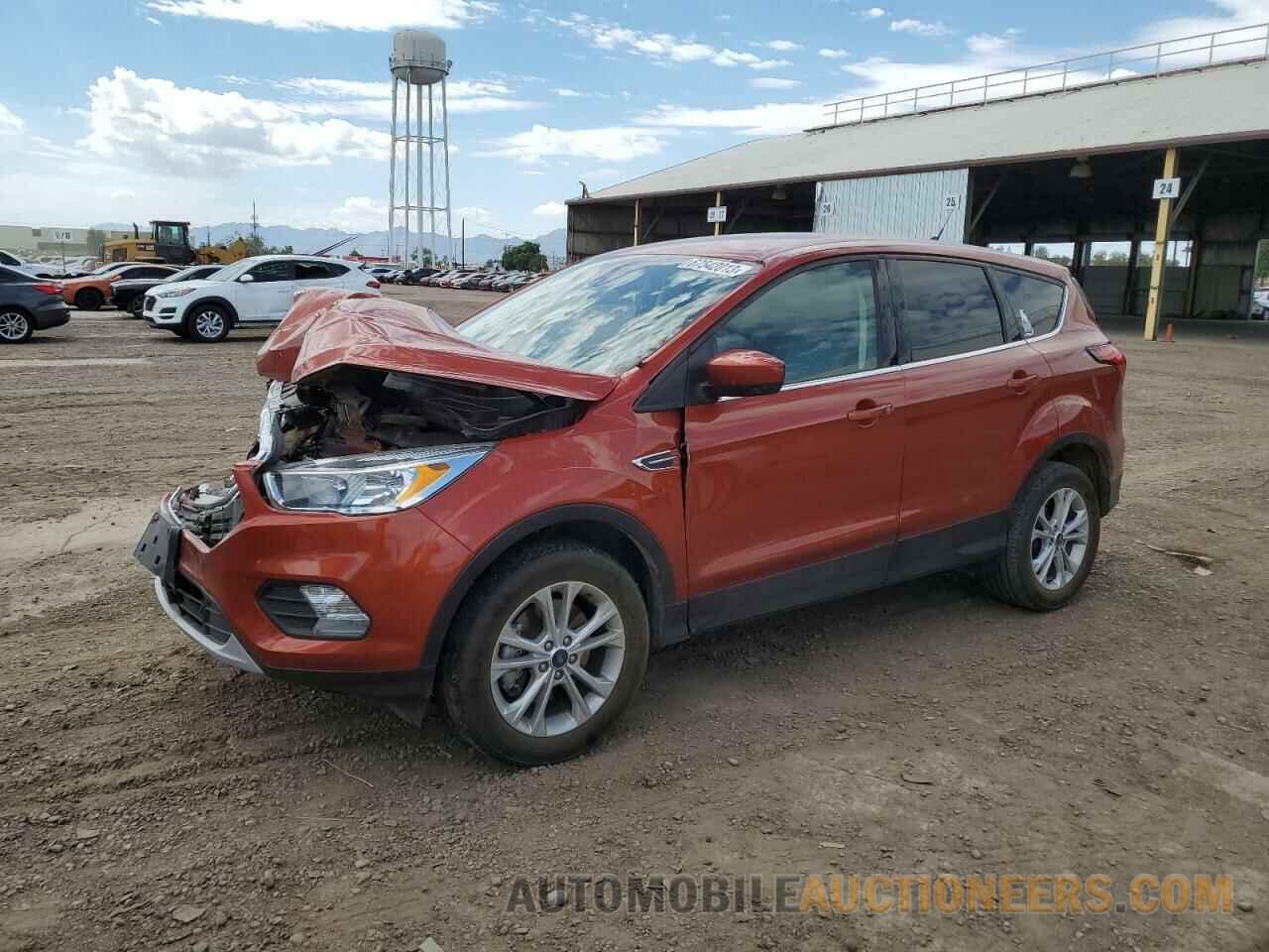 1FMCU9GD5KUA69305 FORD ESCAPE 2019