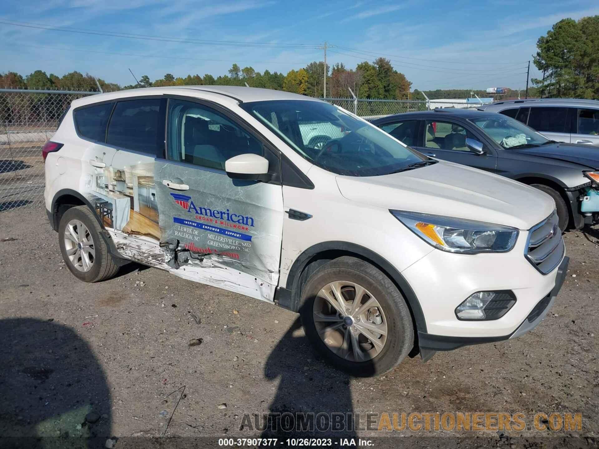 1FMCU9GD5KUA85293 FORD ESCAPE 2019