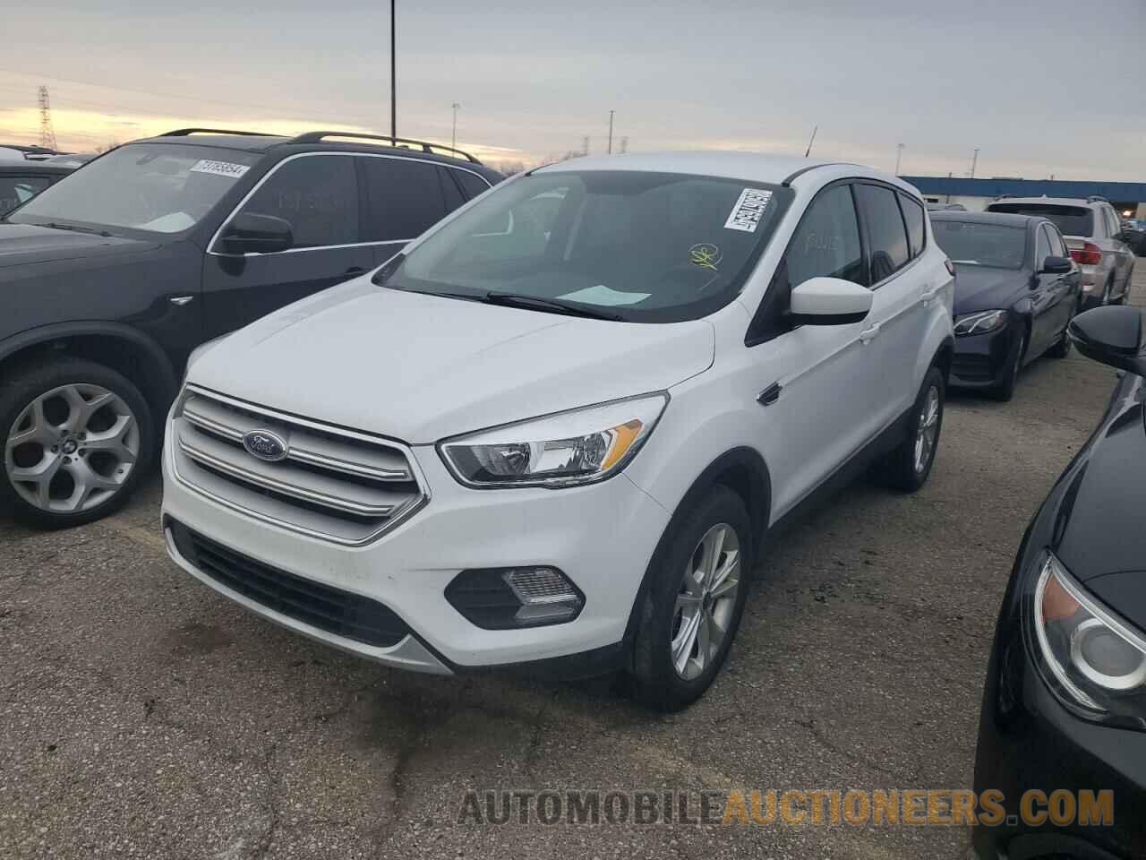 1FMCU9GD5KUC06808 FORD ESCAPE 2019