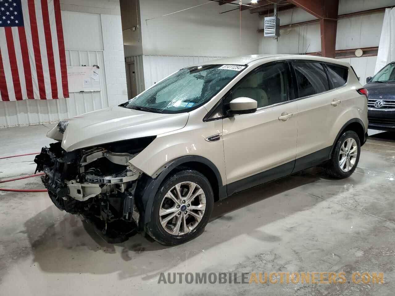 1FMCU9GD6HUC22220 FORD ESCAPE 2017