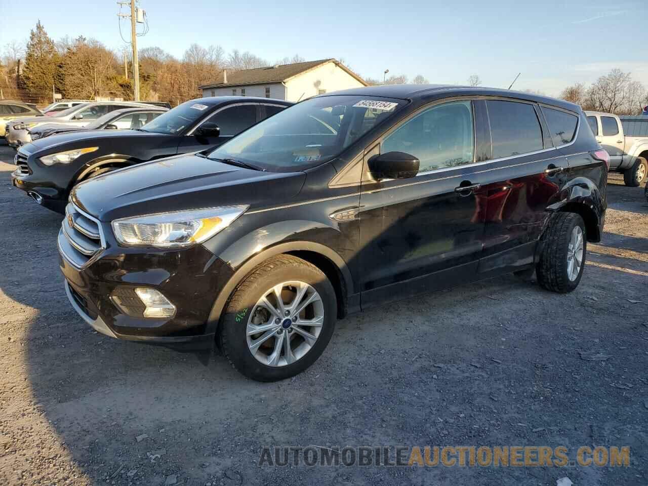 1FMCU9GD6HUE63226 FORD ESCAPE 2017