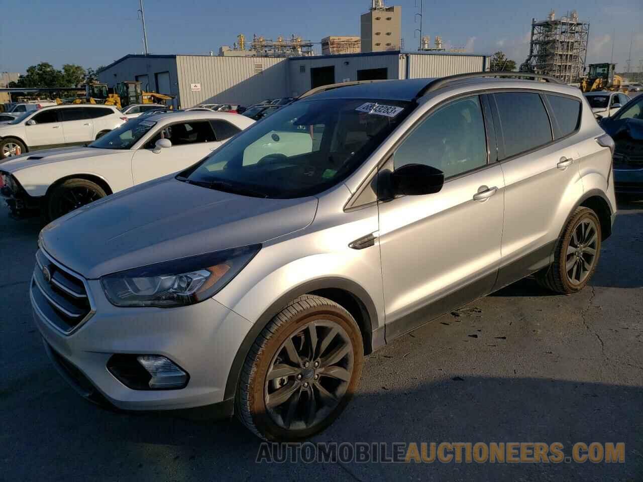 1FMCU9GD6JUA70980 FORD ESCAPE 2018