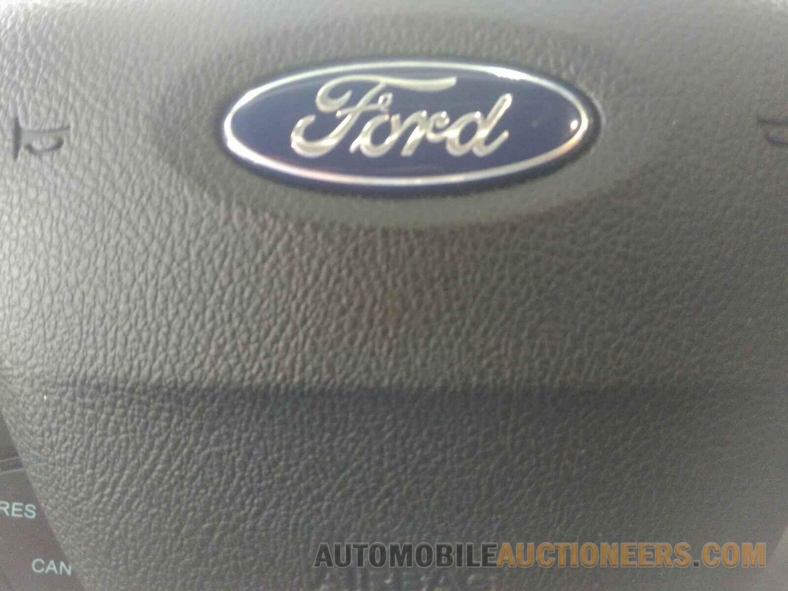 1FMCU9GD6JUB33088 Ford Escape 2018