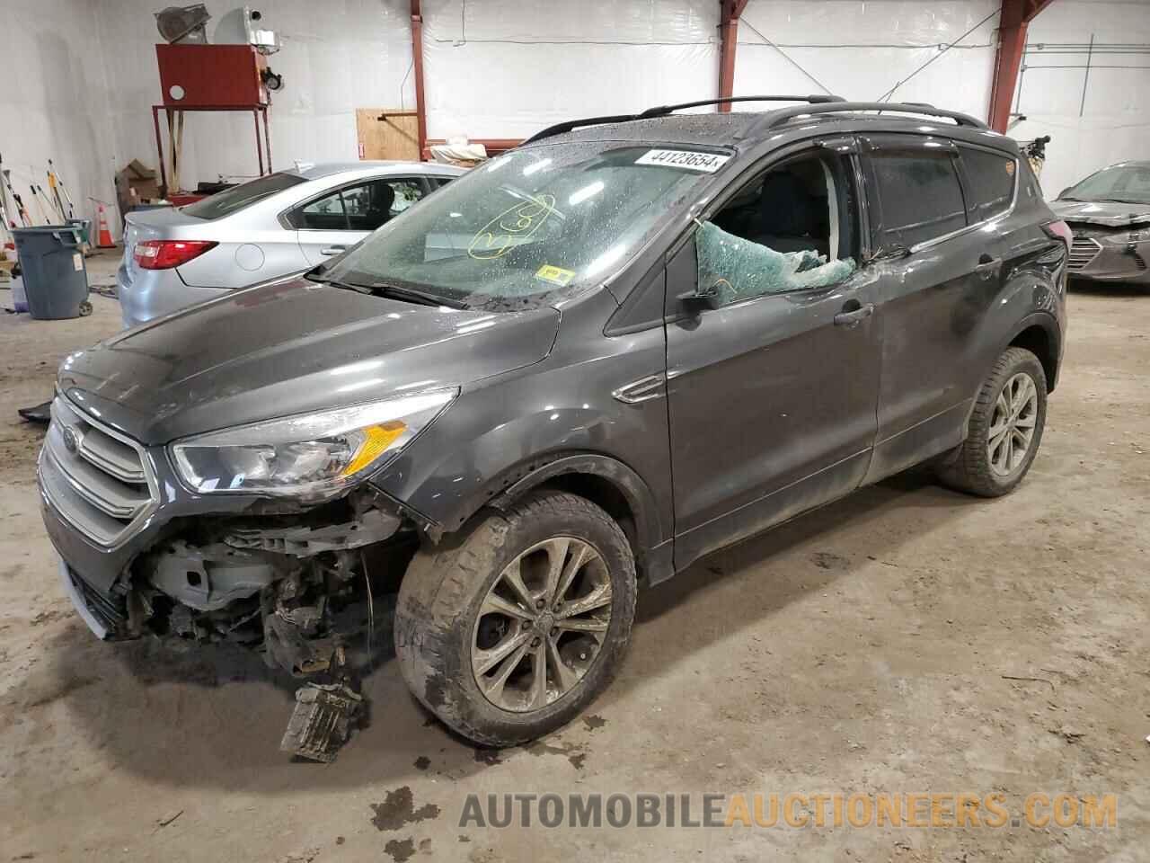 1FMCU9GD6JUC94105 FORD ESCAPE 2018