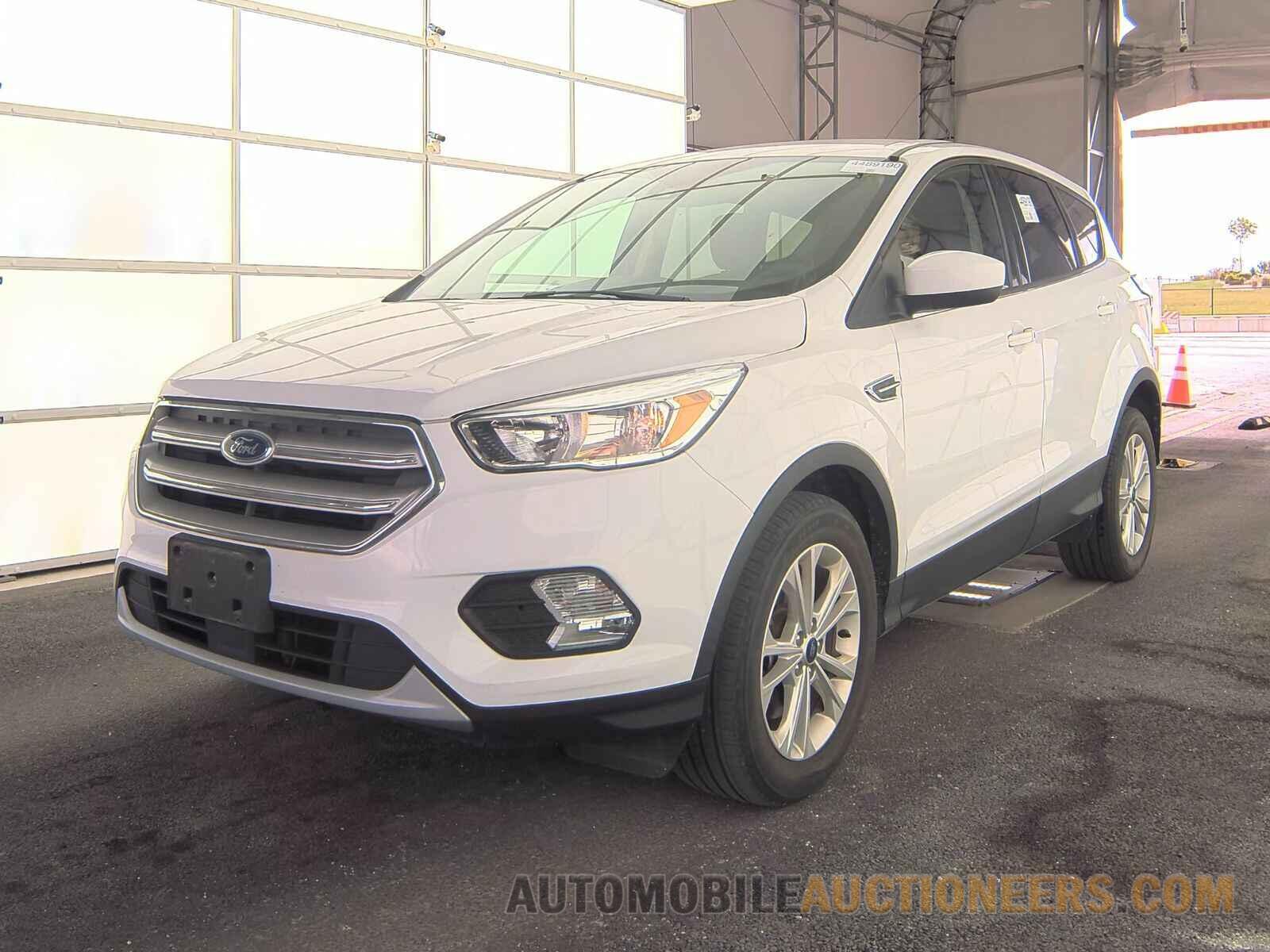 1FMCU9GD6KUA92253 Ford Escape 2019