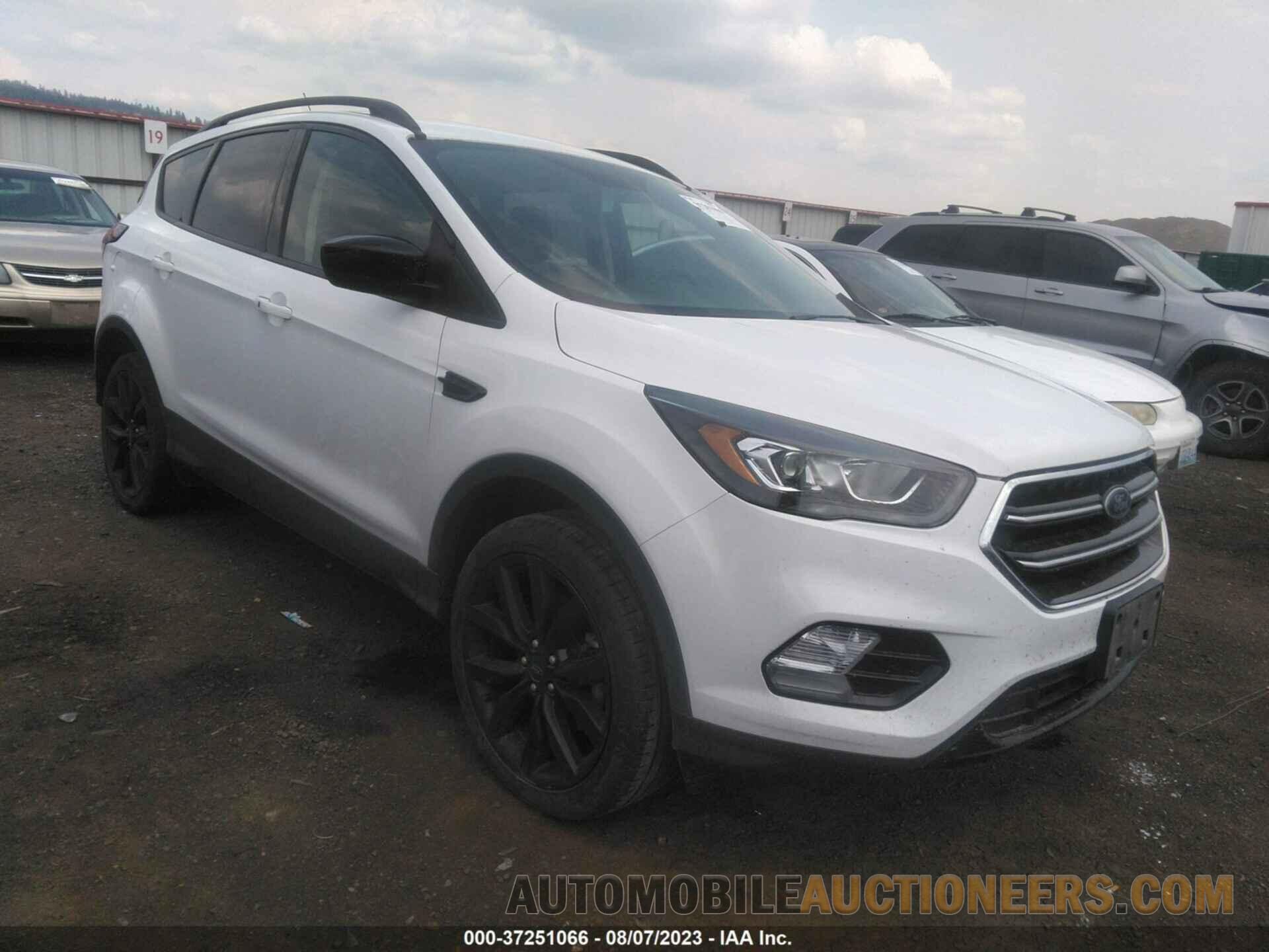 1FMCU9GD6KUB09956 FORD ESCAPE 2019