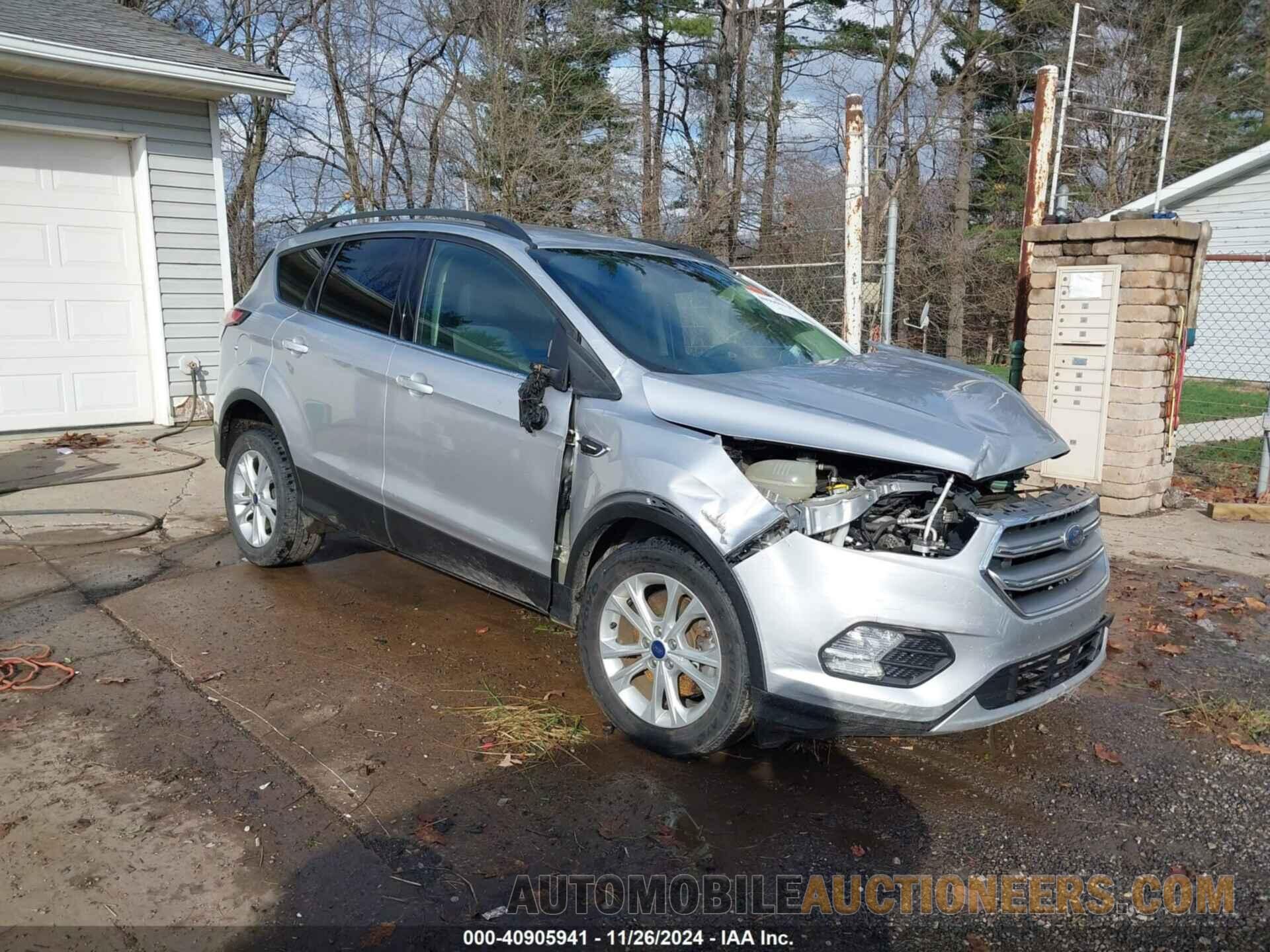 1FMCU9GD7HUB90619 FORD ESCAPE 2017