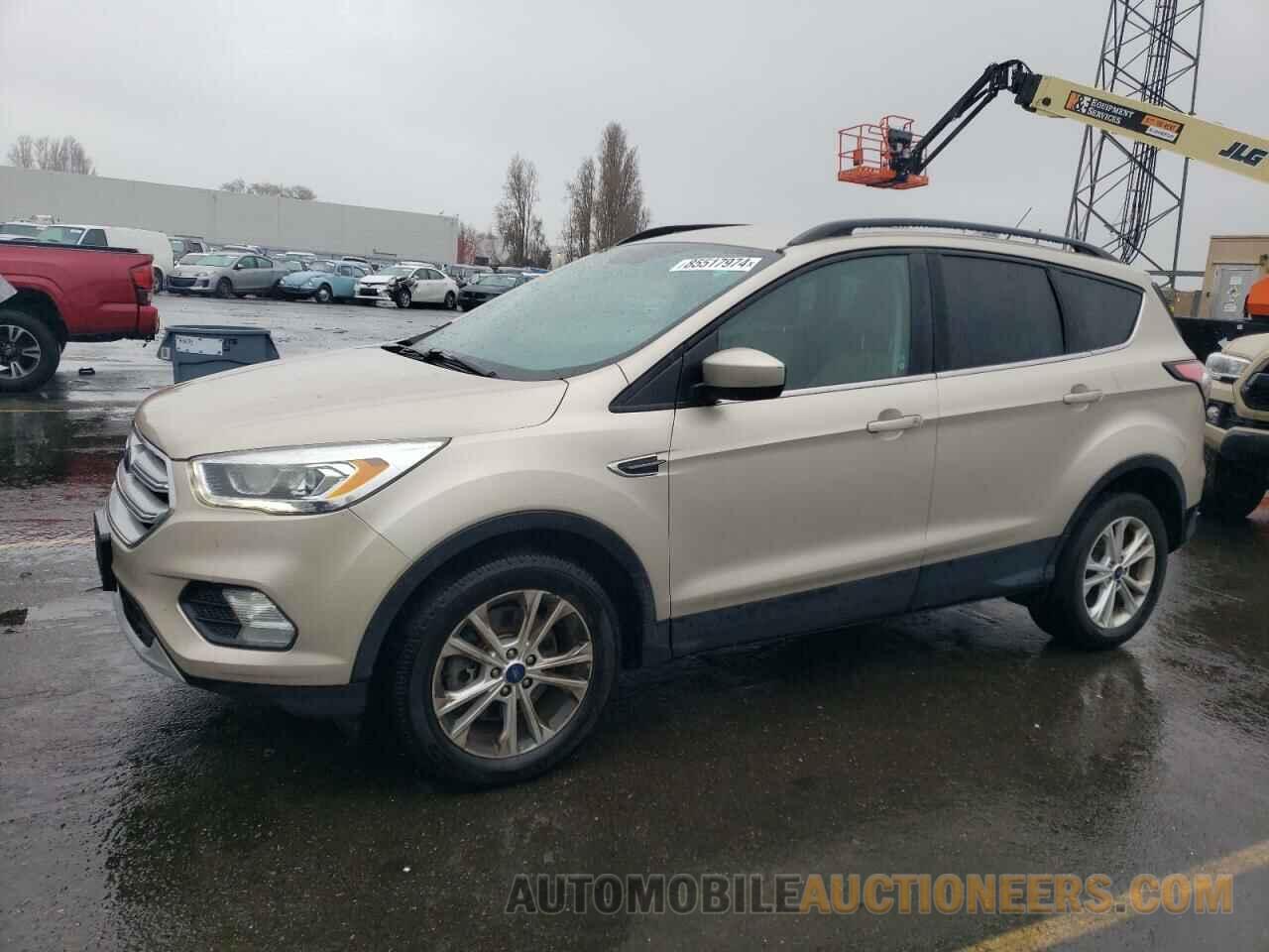 1FMCU9GD7HUC86587 FORD ESCAPE 2017