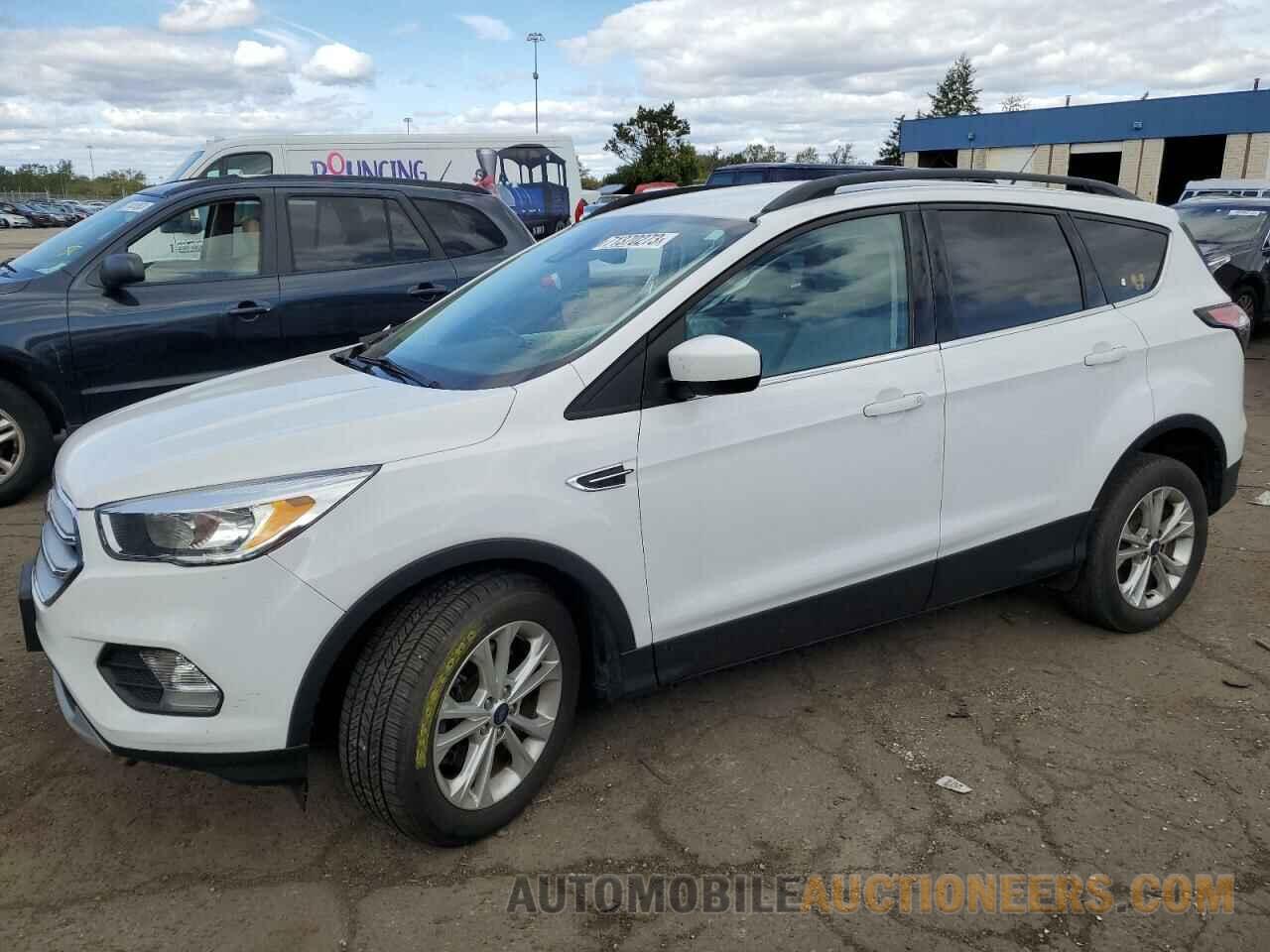 1FMCU9GD7JUA72799 FORD ESCAPE 2018