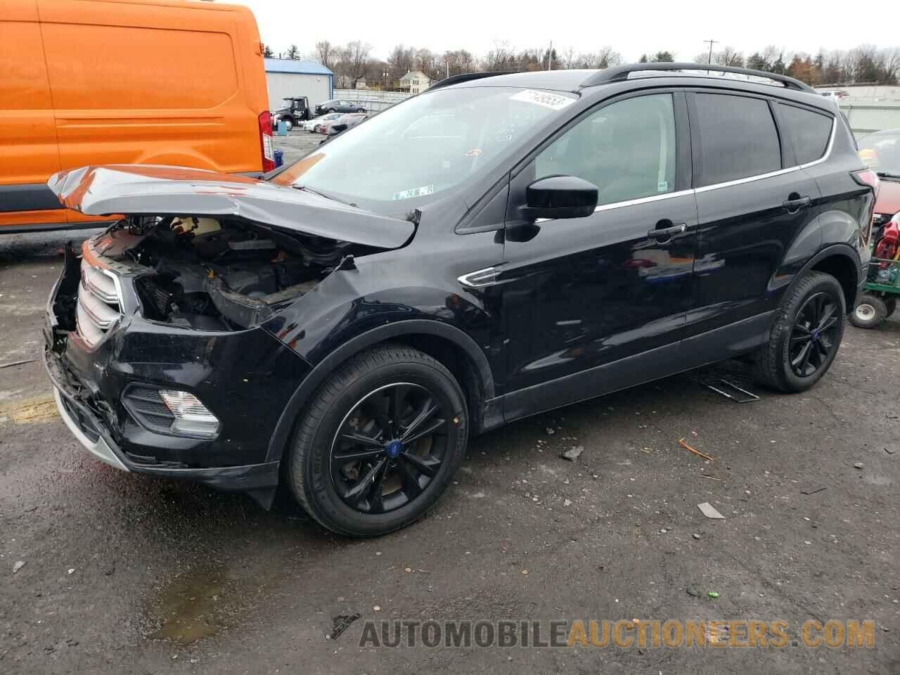 1FMCU9GD7JUB19233 FORD ESCAPE 2018