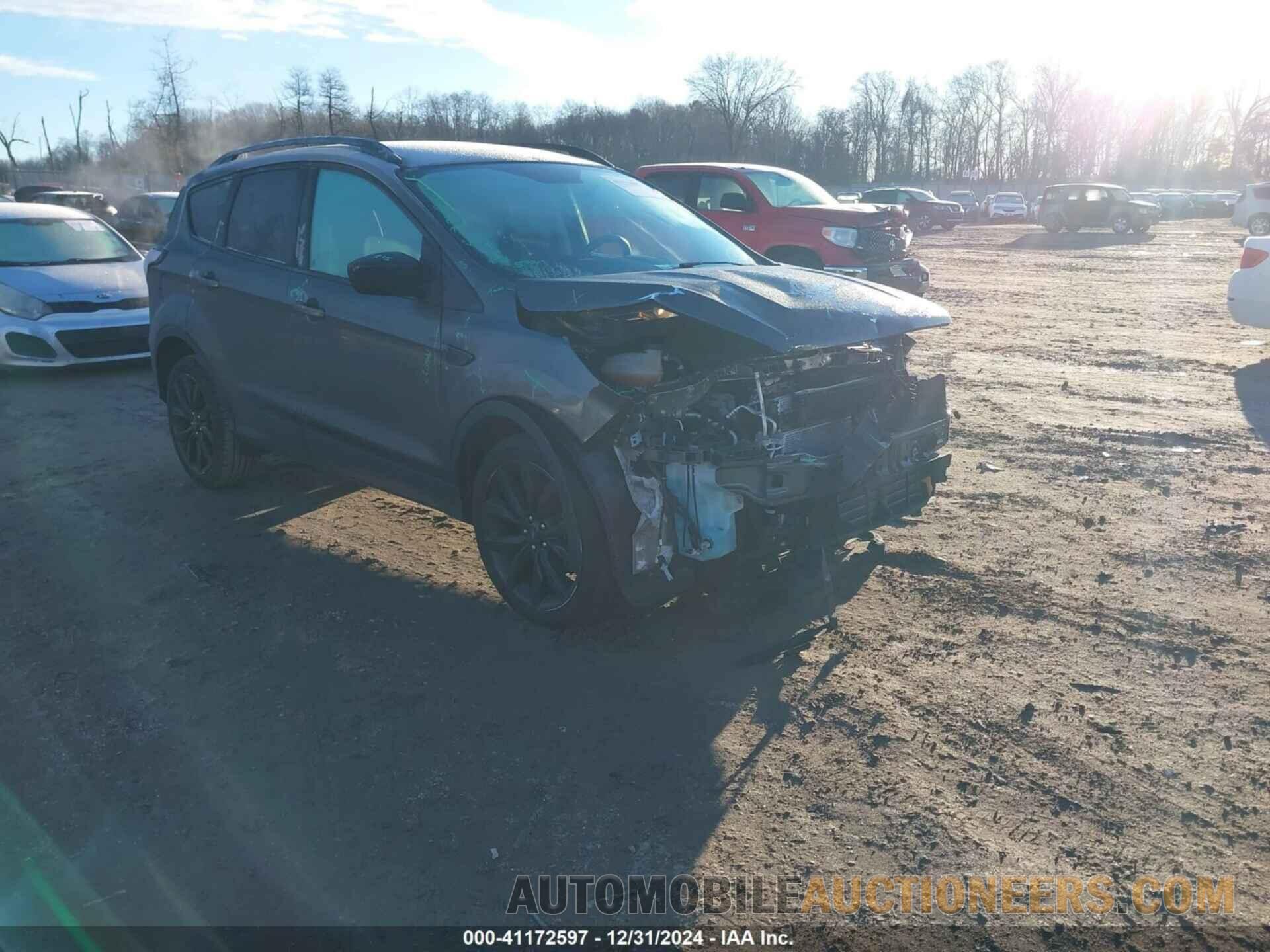 1FMCU9GD7JUD12000 FORD ESCAPE 2018