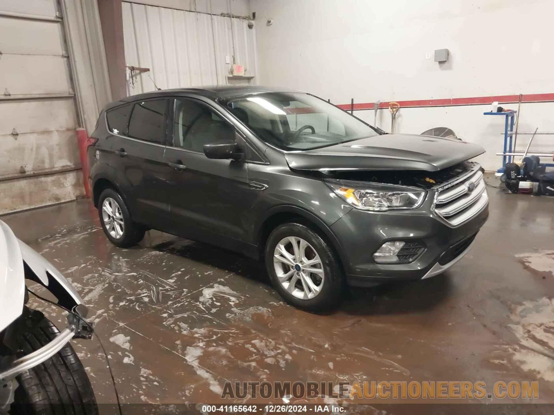 1FMCU9GD7KUA96957 FORD ESCAPE 2019