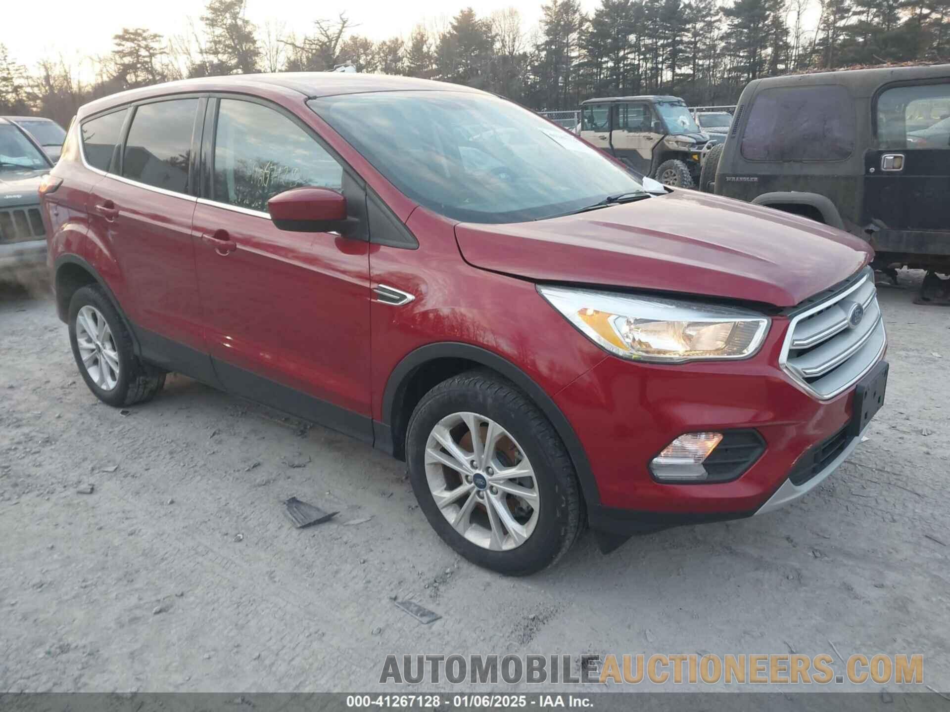 1FMCU9GD7KUB18598 FORD ESCAPE 2019