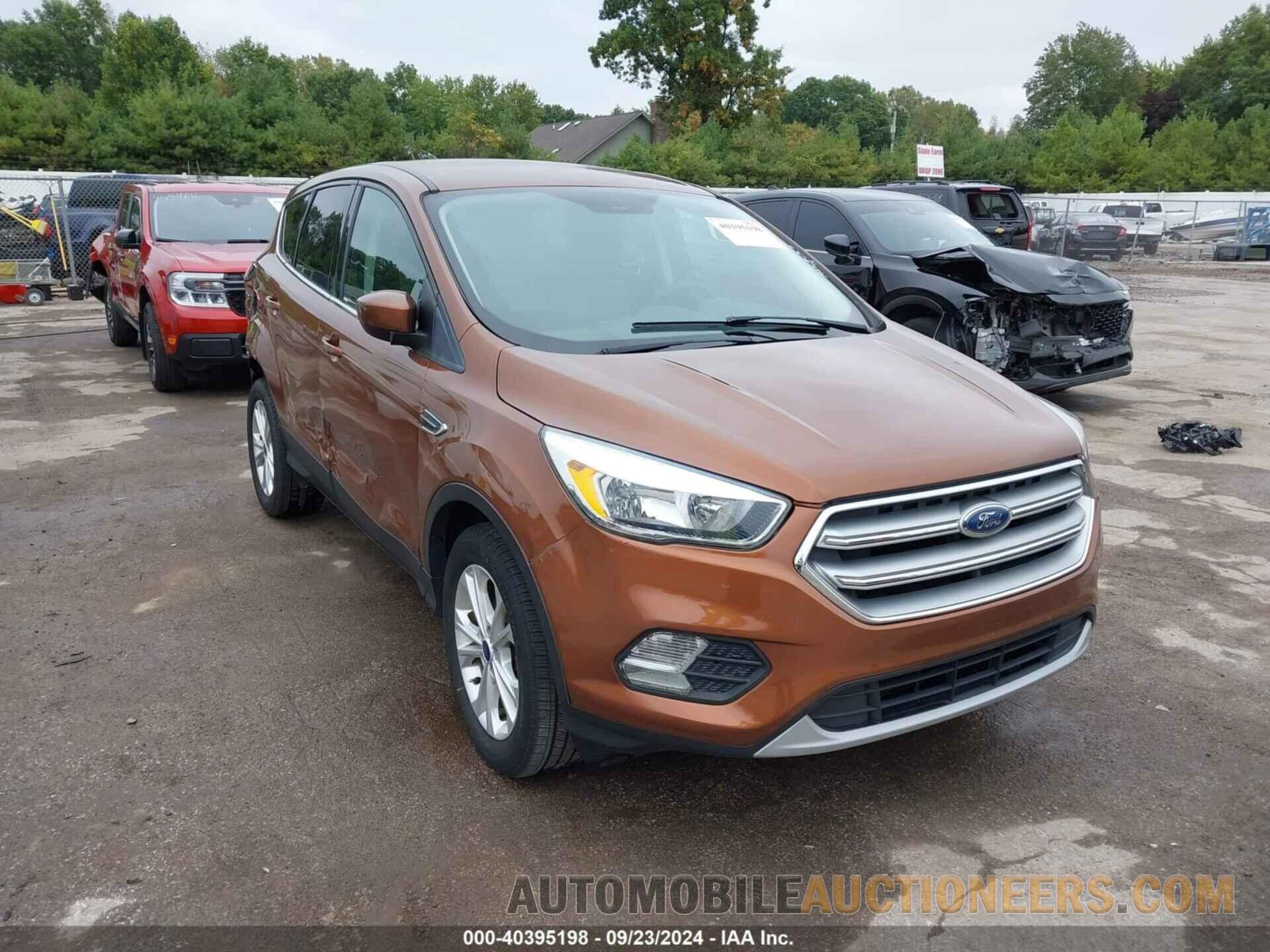 1FMCU9GD8HUC20629 FORD ESCAPE 2017