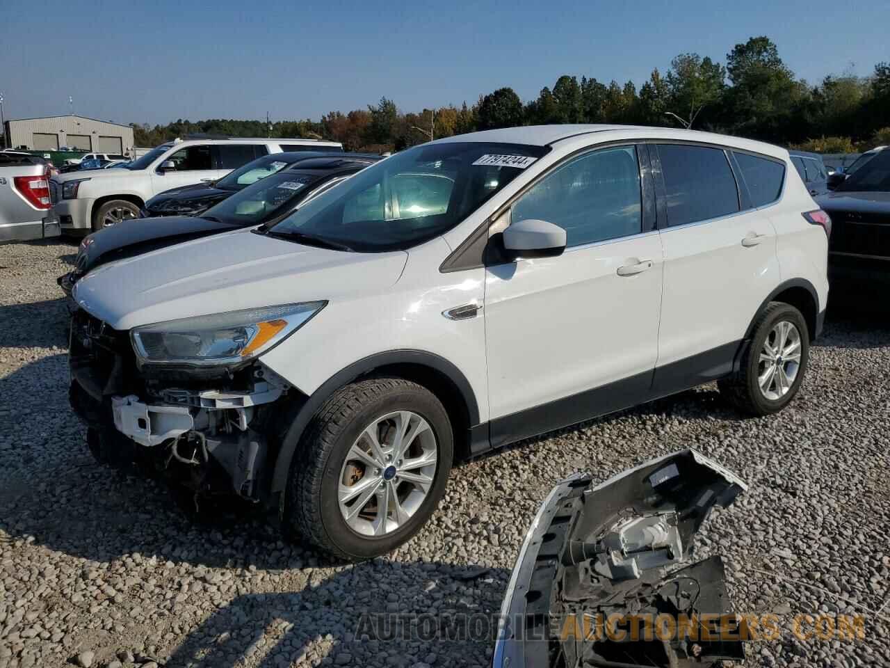 1FMCU9GD8HUC68373 FORD ESCAPE 2017