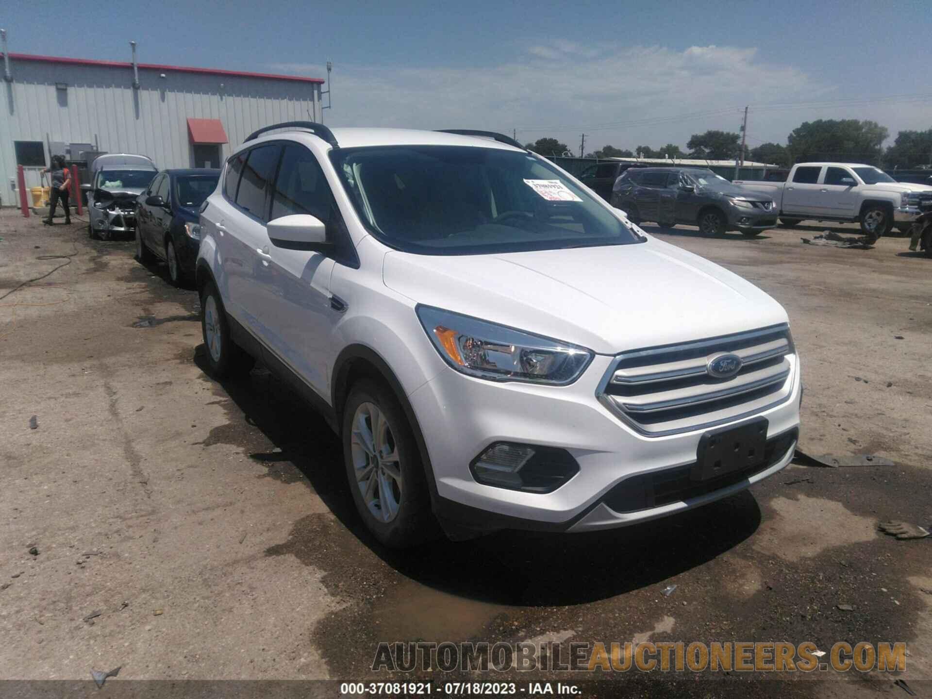 1FMCU9GD8JUB61507 FORD ESCAPE 2018