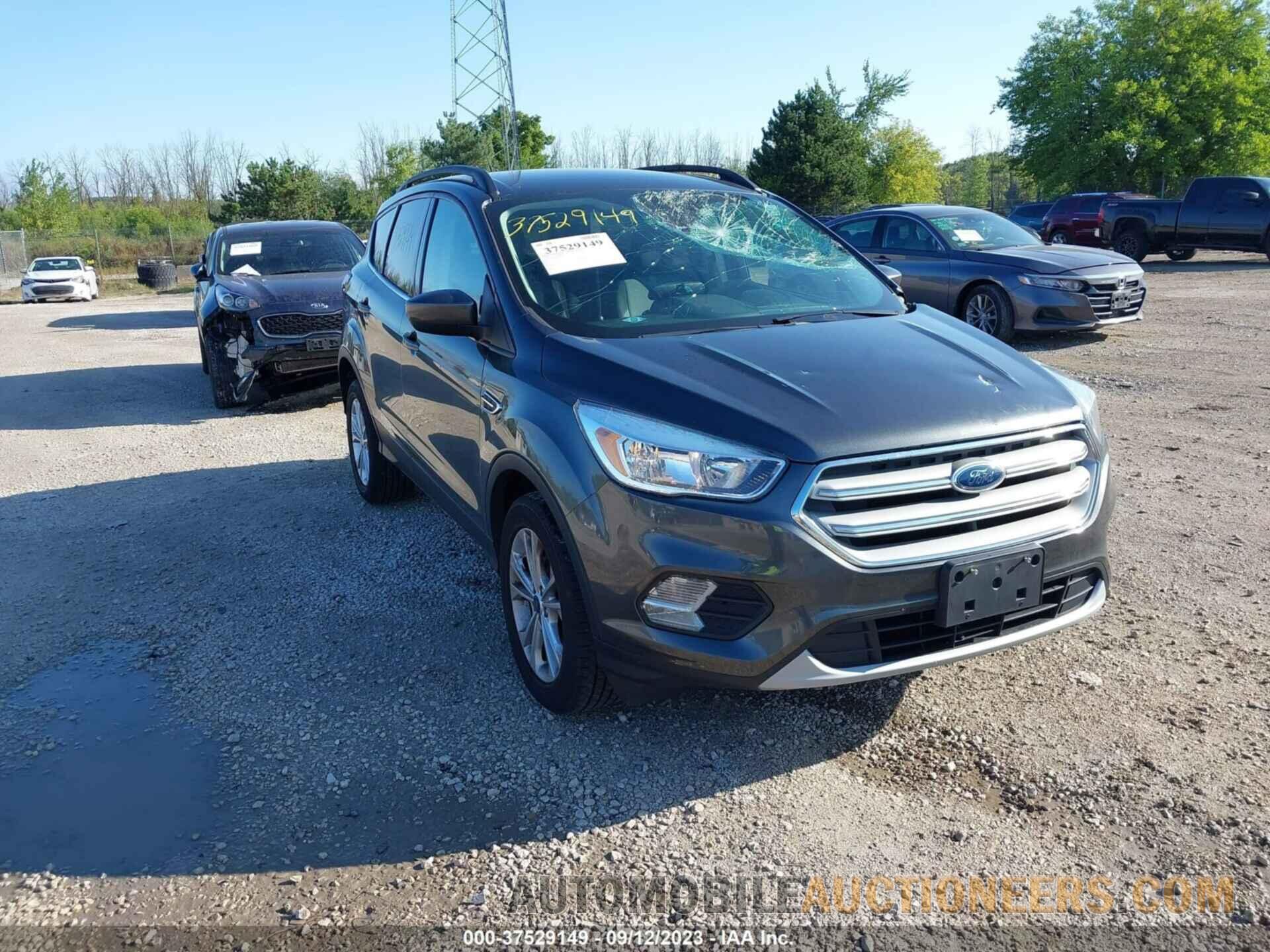 1FMCU9GD8JUD46818 FORD ESCAPE 2018