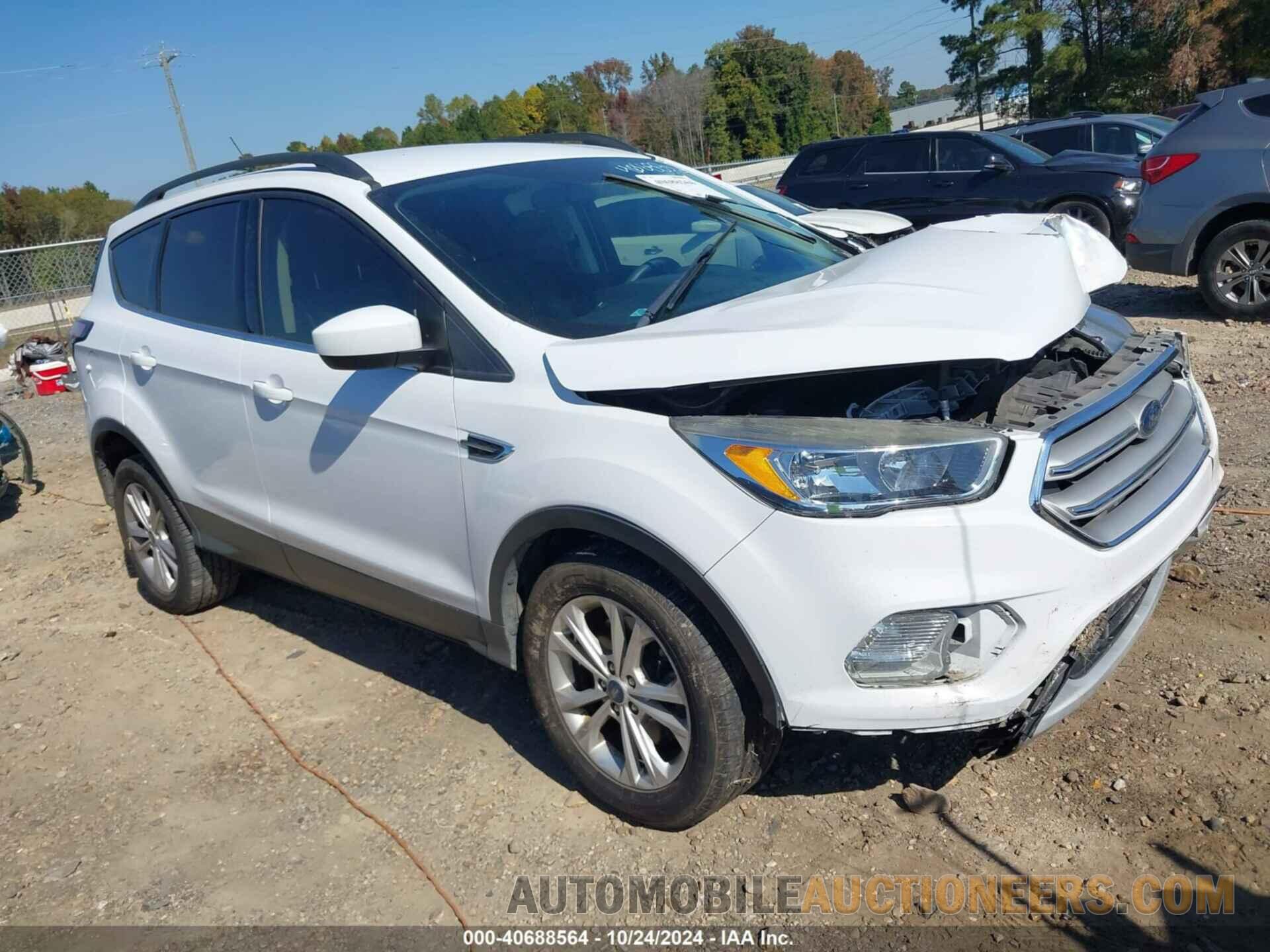 1FMCU9GD8JUD47158 FORD ESCAPE 2018