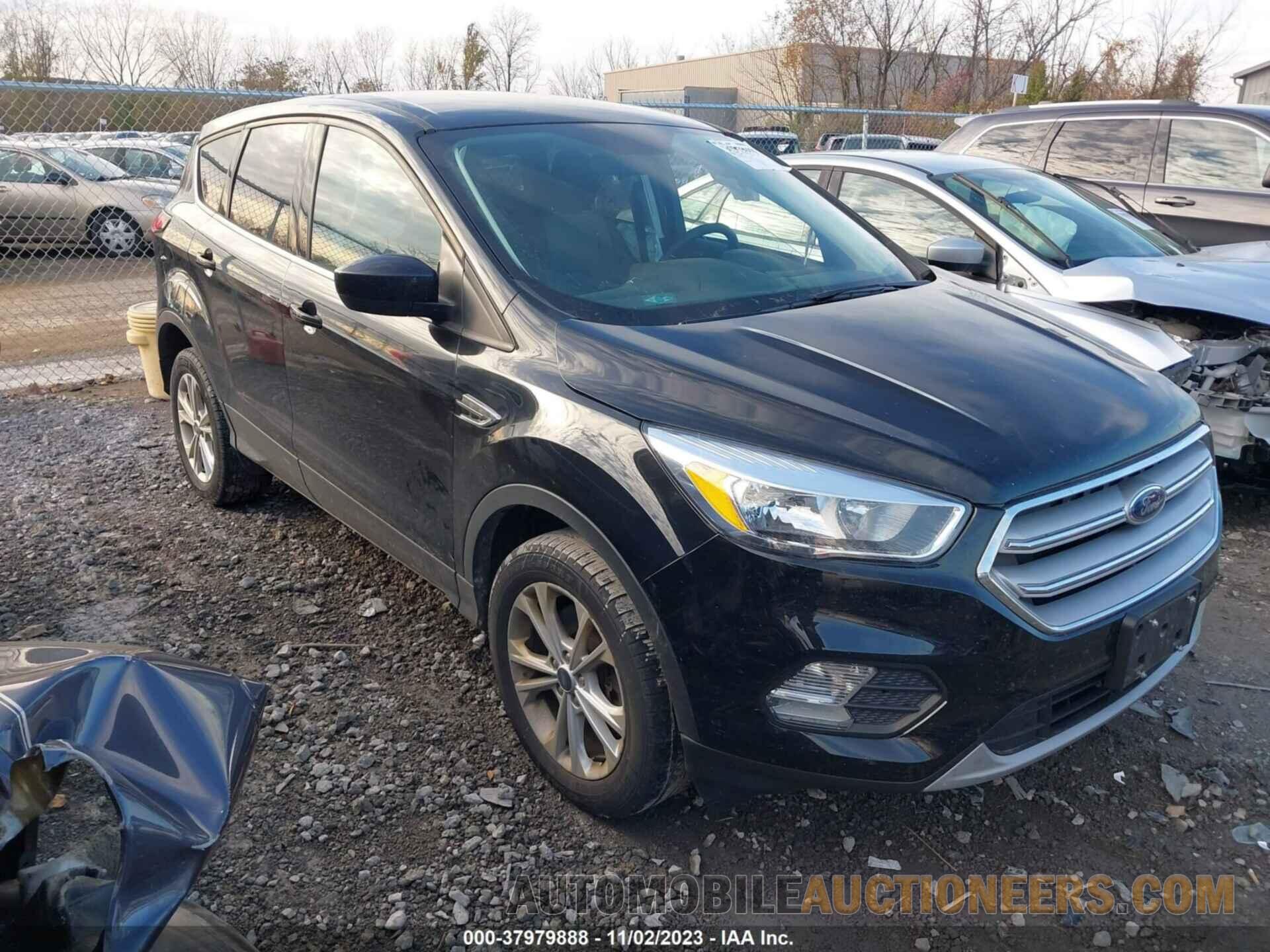 1FMCU9GD8KUA17280 FORD ESCAPE 2019