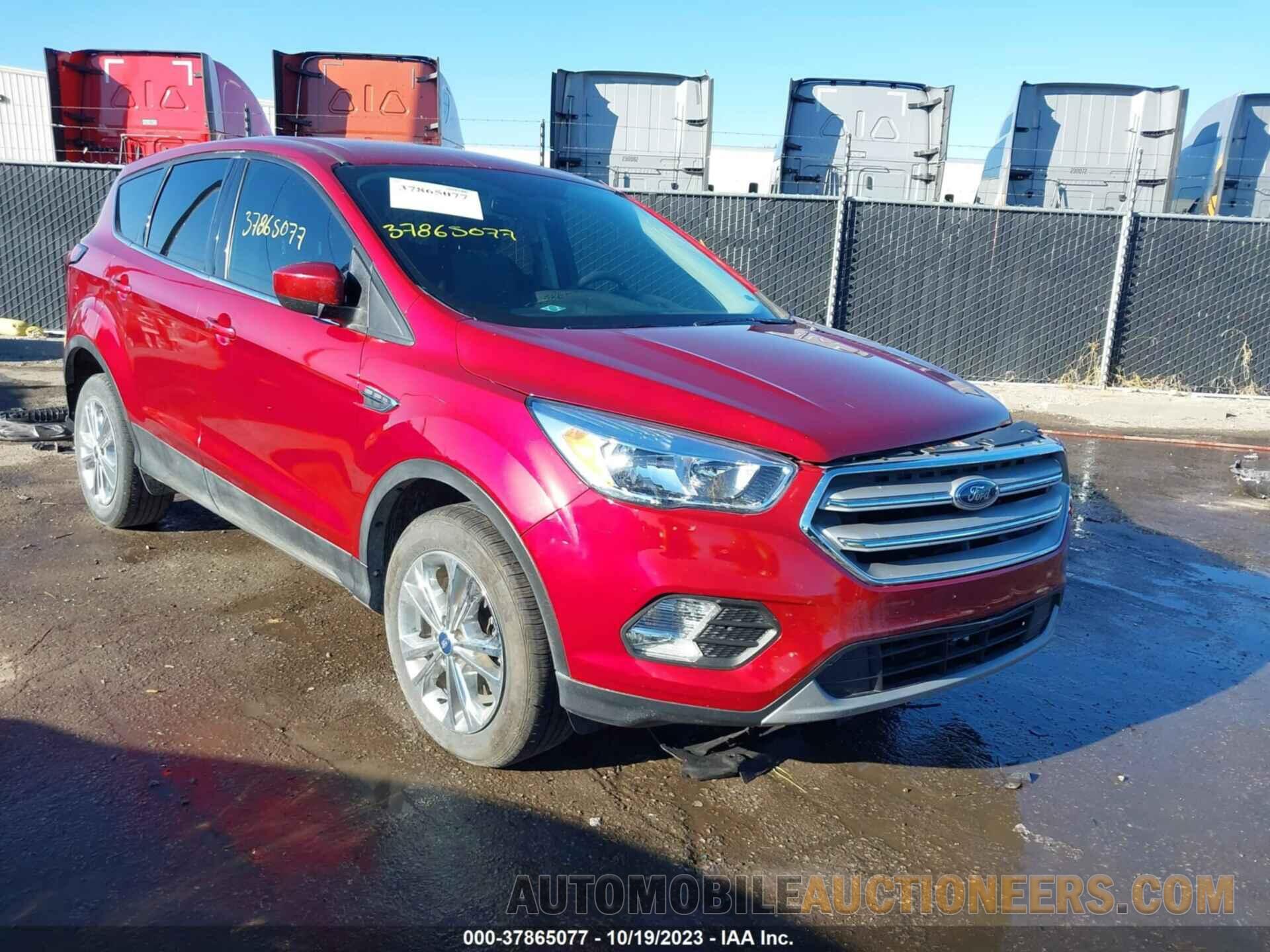 1FMCU9GD8KUA18929 FORD ESCAPE 2019