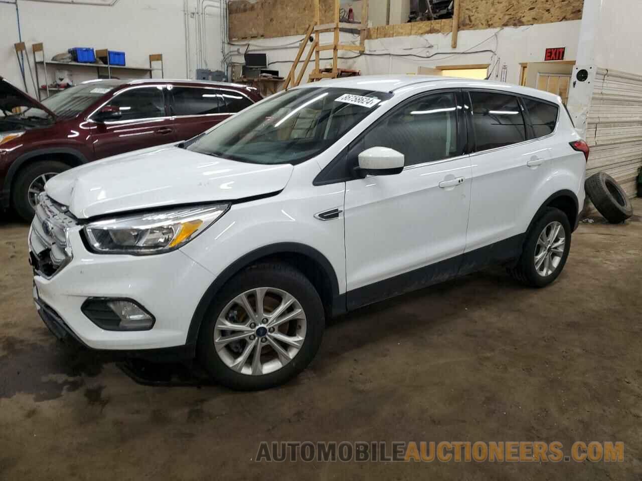 1FMCU9GD8KUA79956 FORD ESCAPE 2019