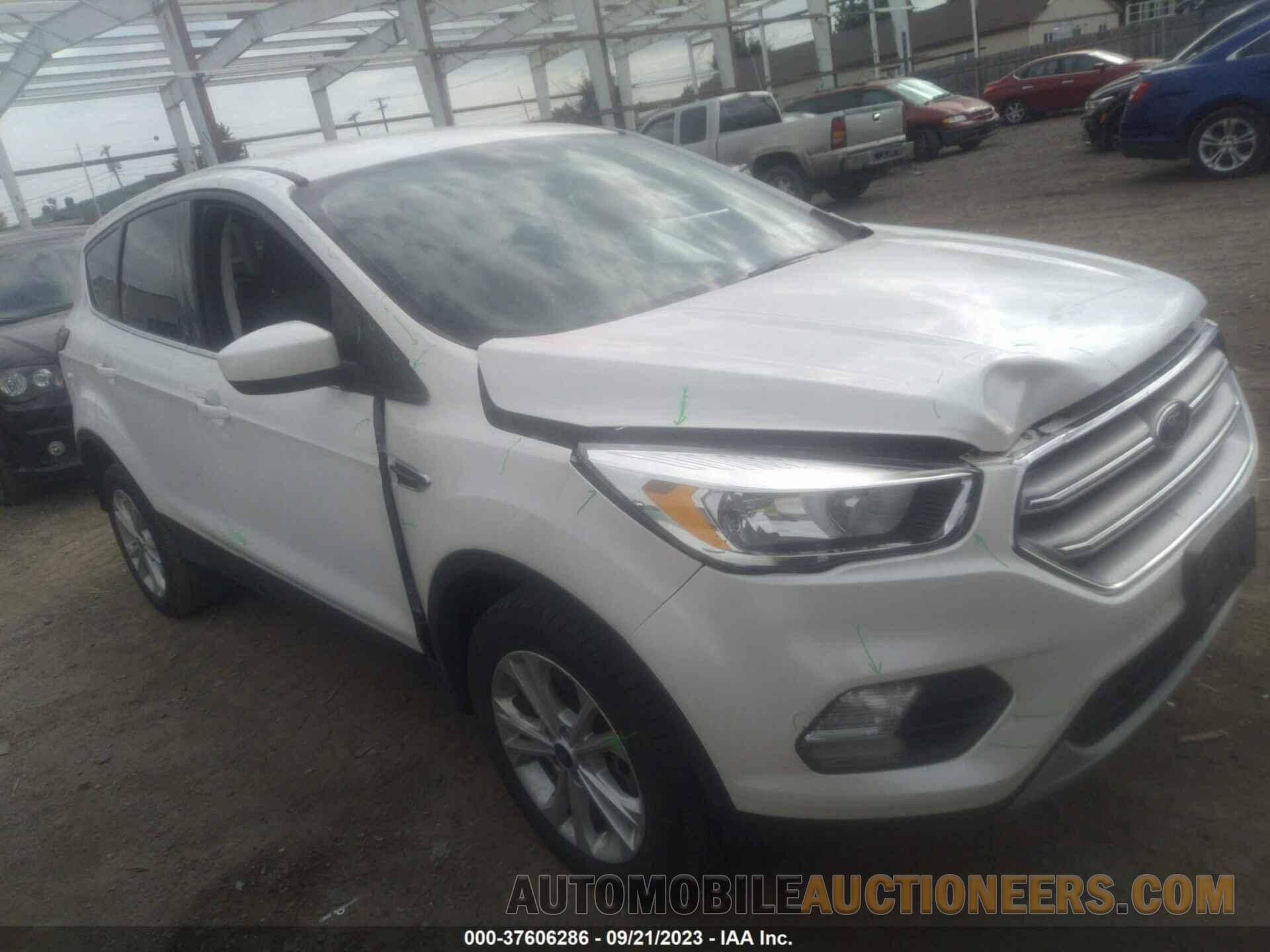 1FMCU9GD8KUA93596 FORD ESCAPE 2019