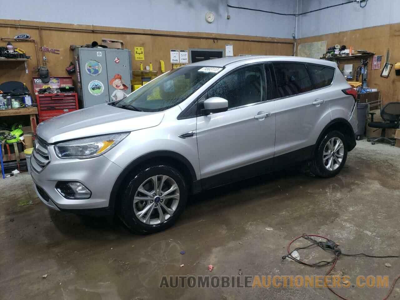 1FMCU9GD8KUB24295 FORD ESCAPE 2019