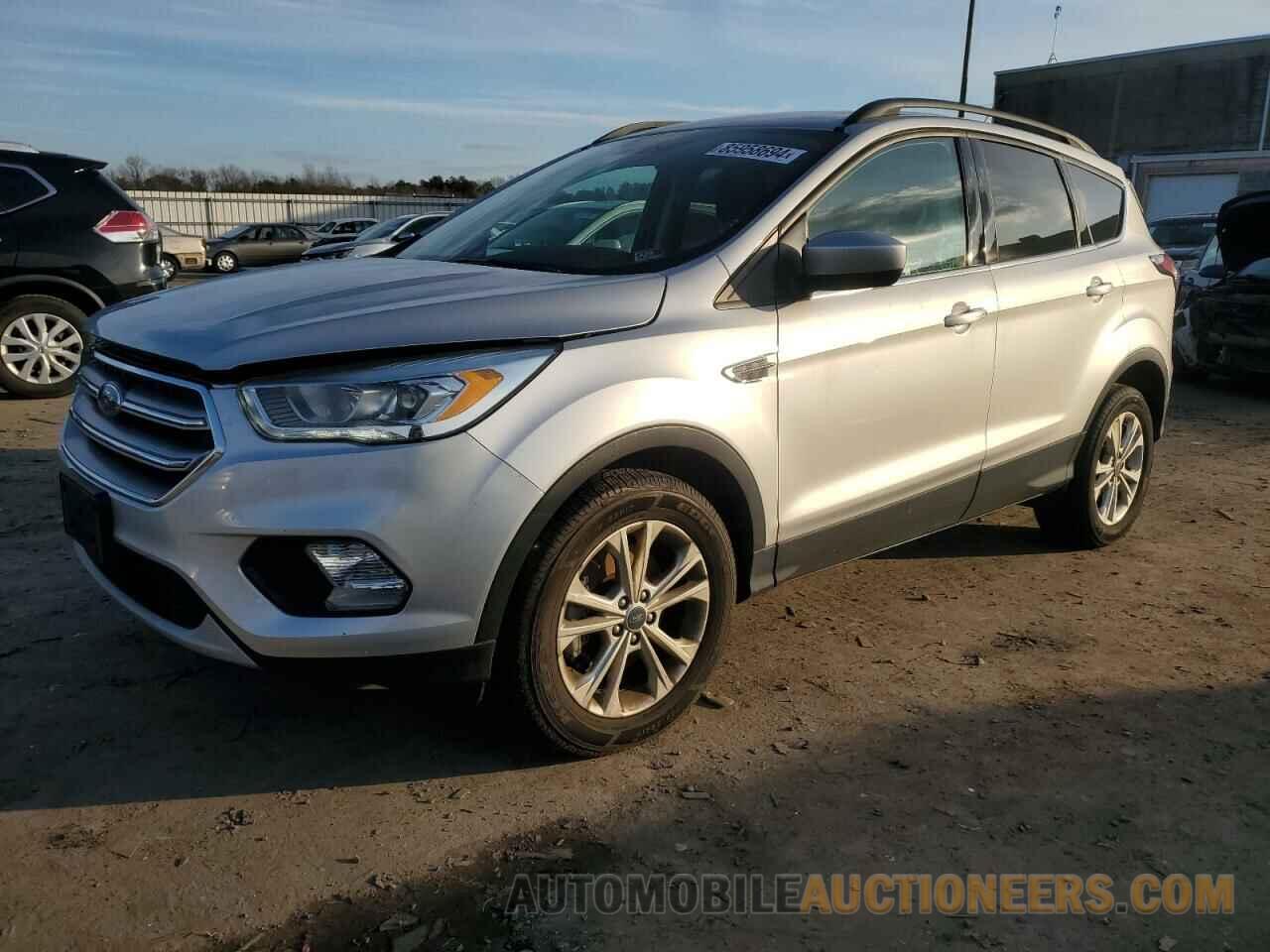 1FMCU9GD9HUB37517 FORD ESCAPE 2017