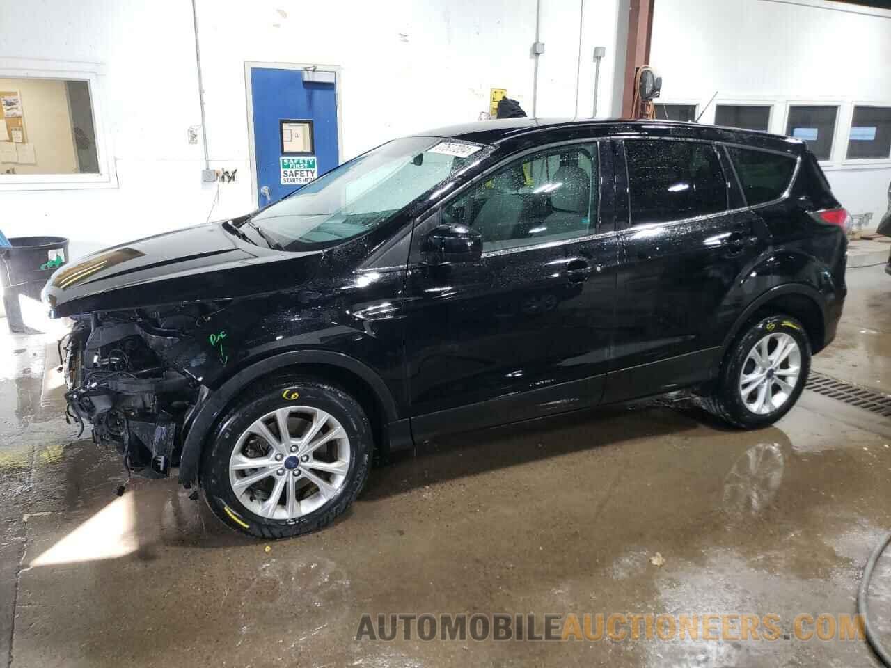 1FMCU9GD9HUB60747 FORD ESCAPE 2017