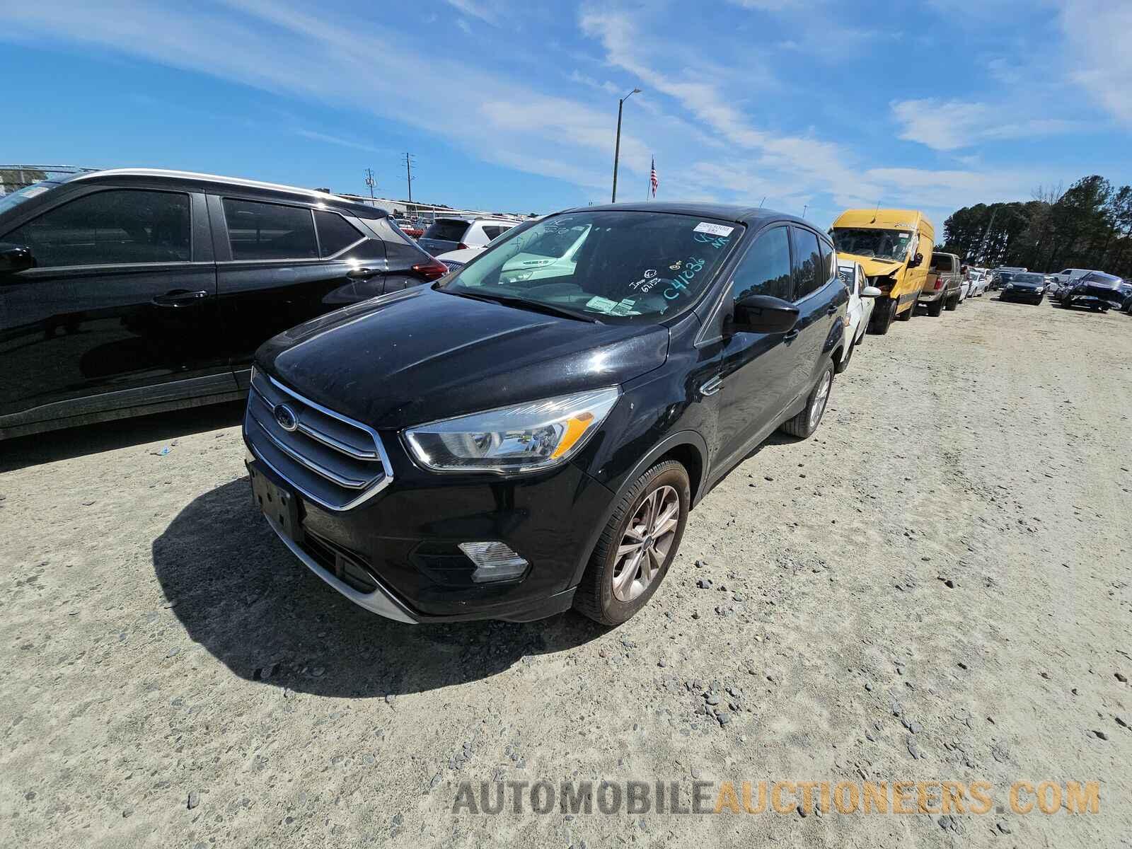 1FMCU9GD9HUC41036 Ford Escape 2017