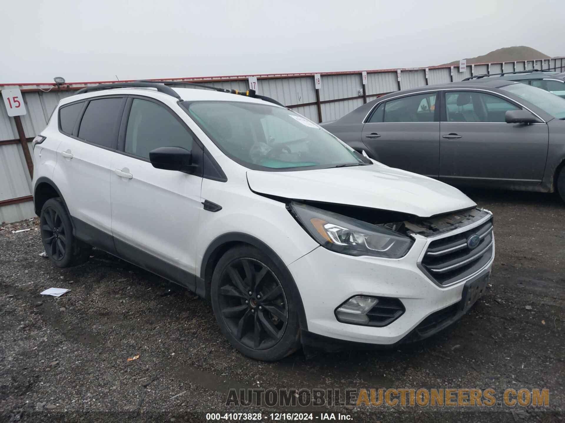 1FMCU9GD9HUC50349 FORD ESCAPE 2017