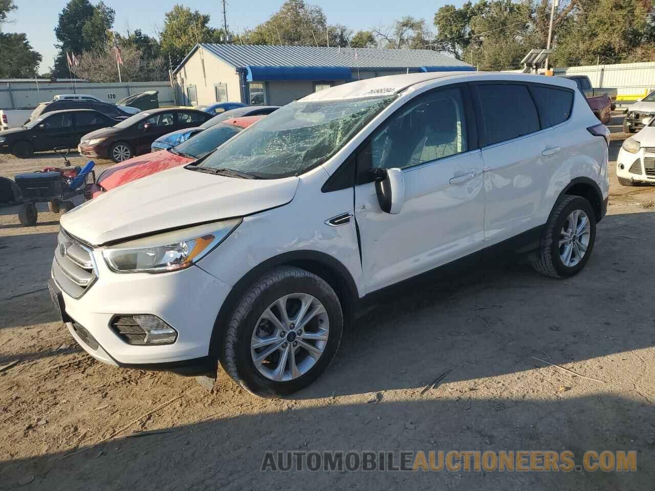 1FMCU9GD9HUC54658 FORD ESCAPE 2017