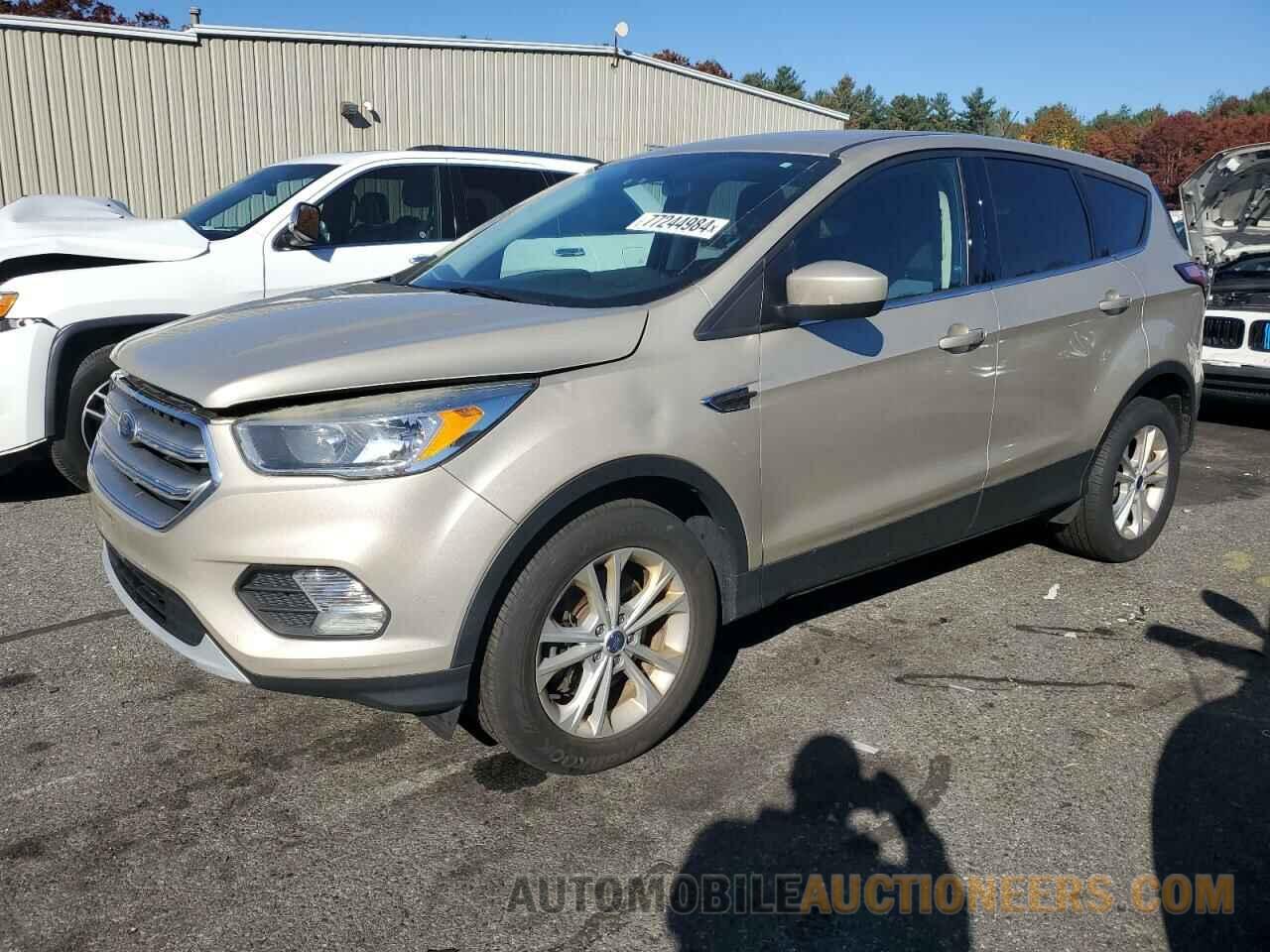 1FMCU9GD9HUD90126 FORD ESCAPE 2017