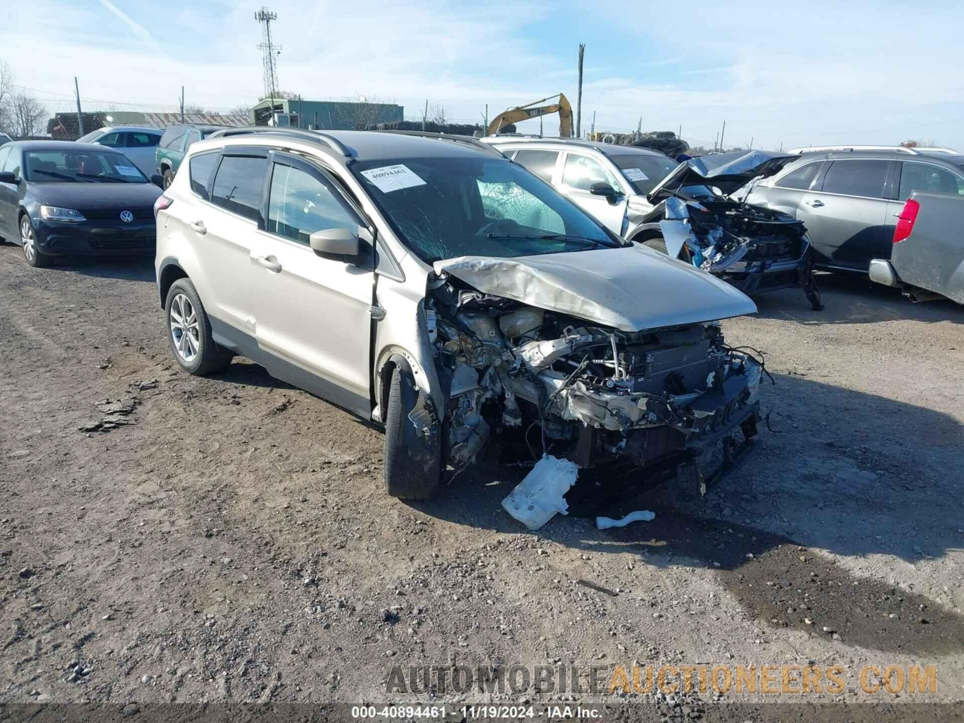 1FMCU9GD9HUE00220 FORD ESCAPE 2017