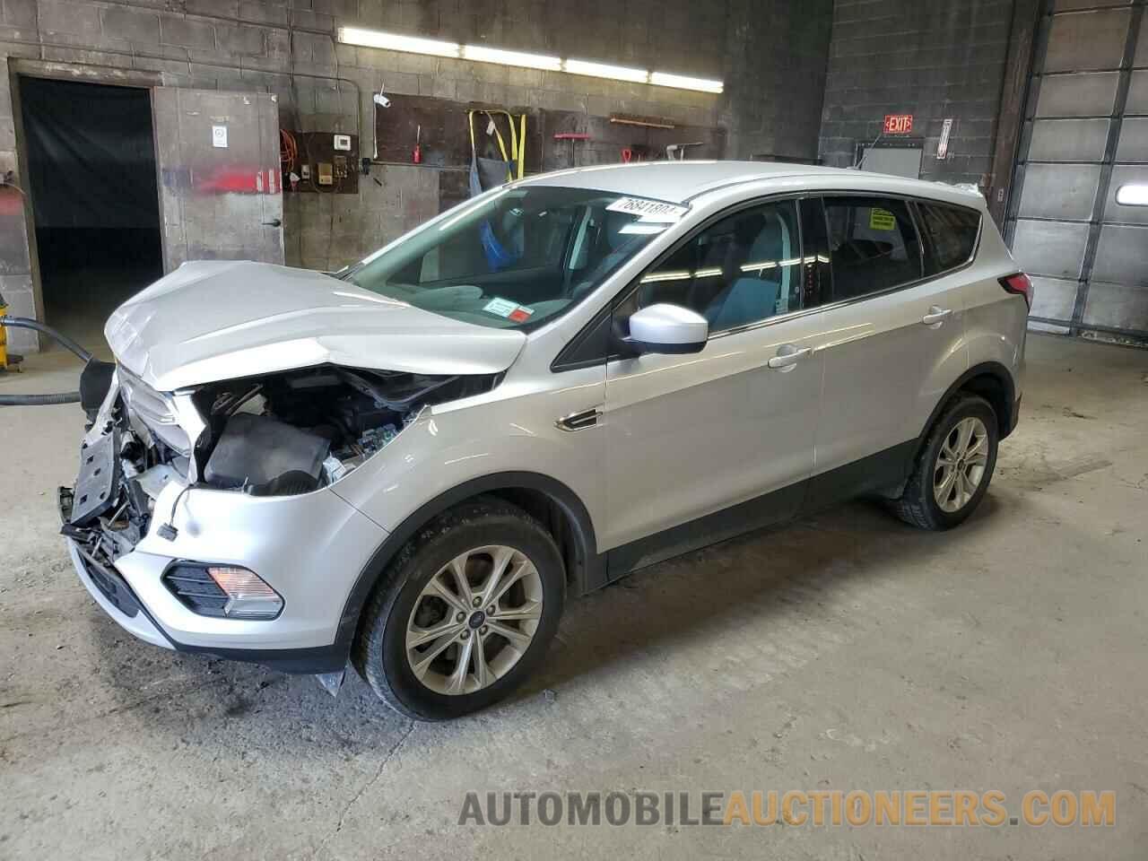 1FMCU9GD9HUE44556 FORD ESCAPE 2017