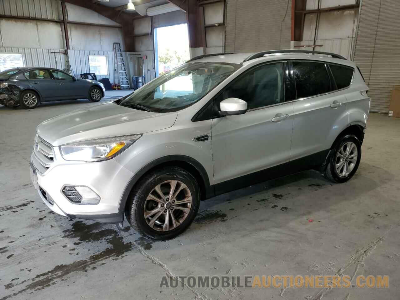 1FMCU9GD9JUB53240 FORD ESCAPE 2018