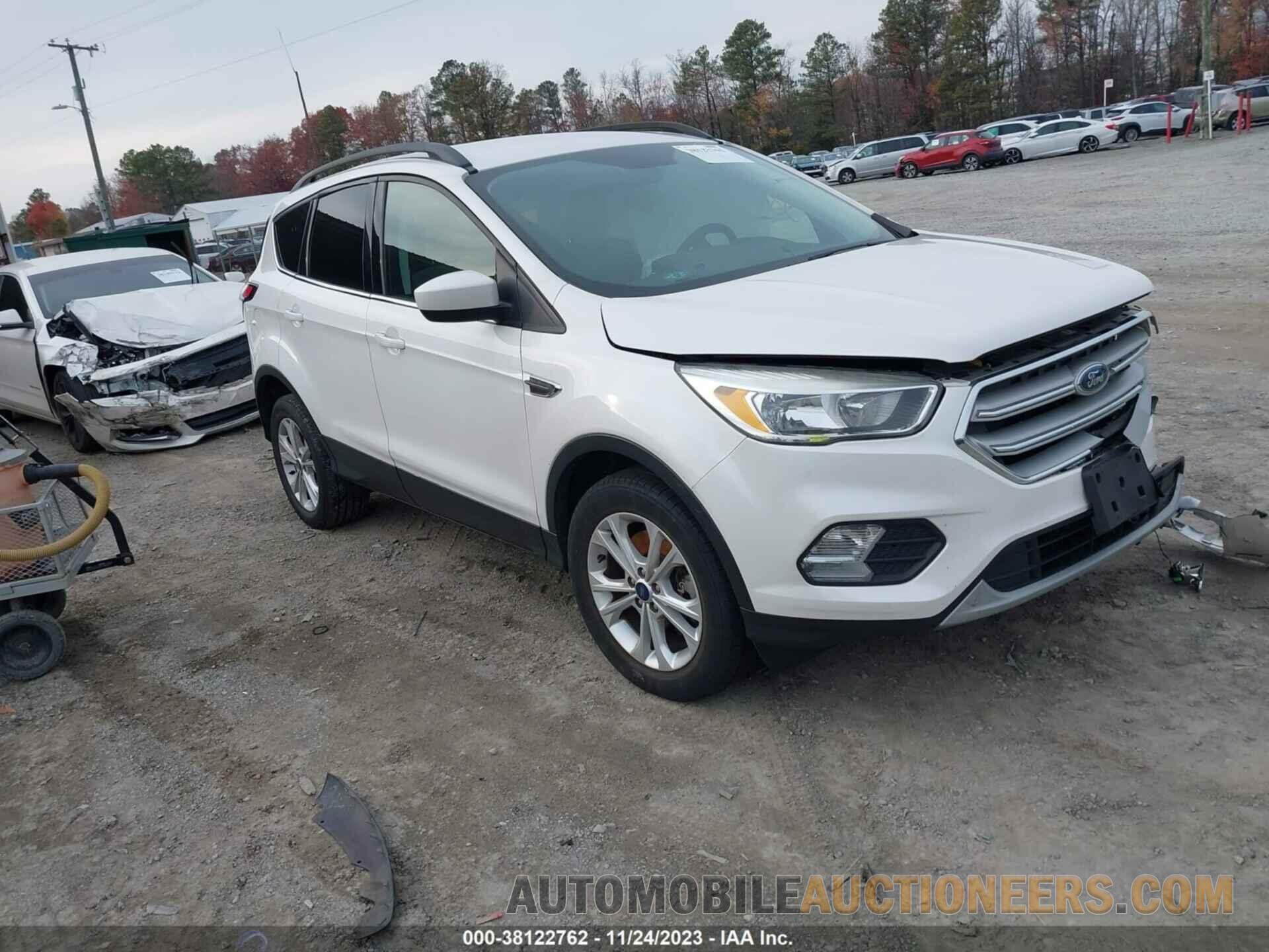 1FMCU9GD9JUC27840 FORD ESCAPE 2018