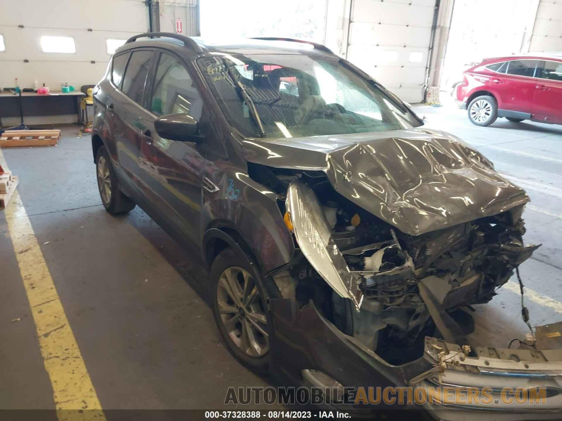 1FMCU9GD9JUC90114 FORD ESCAPE 2018