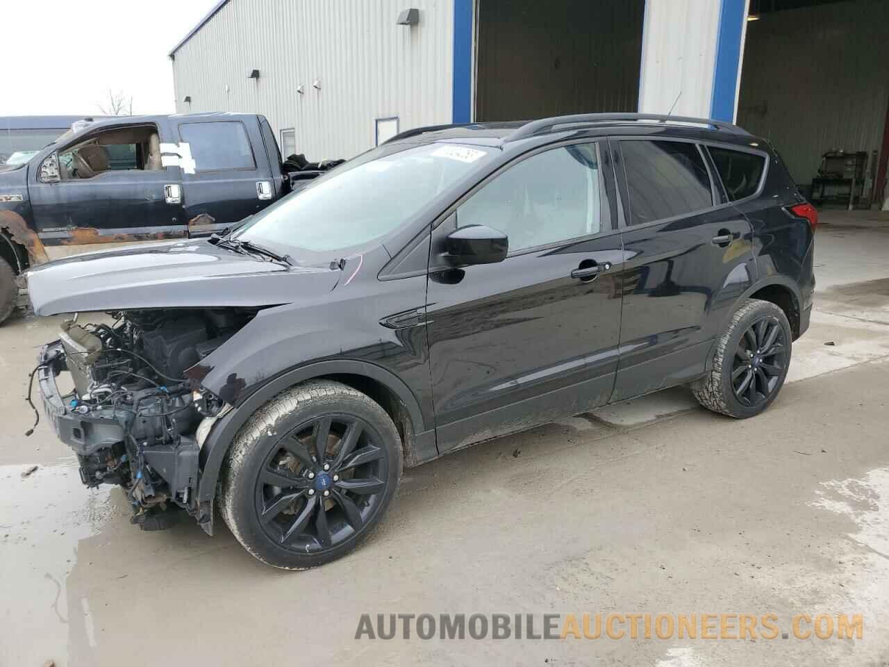 1FMCU9GD9KUA63572 FORD ESCAPE 2019