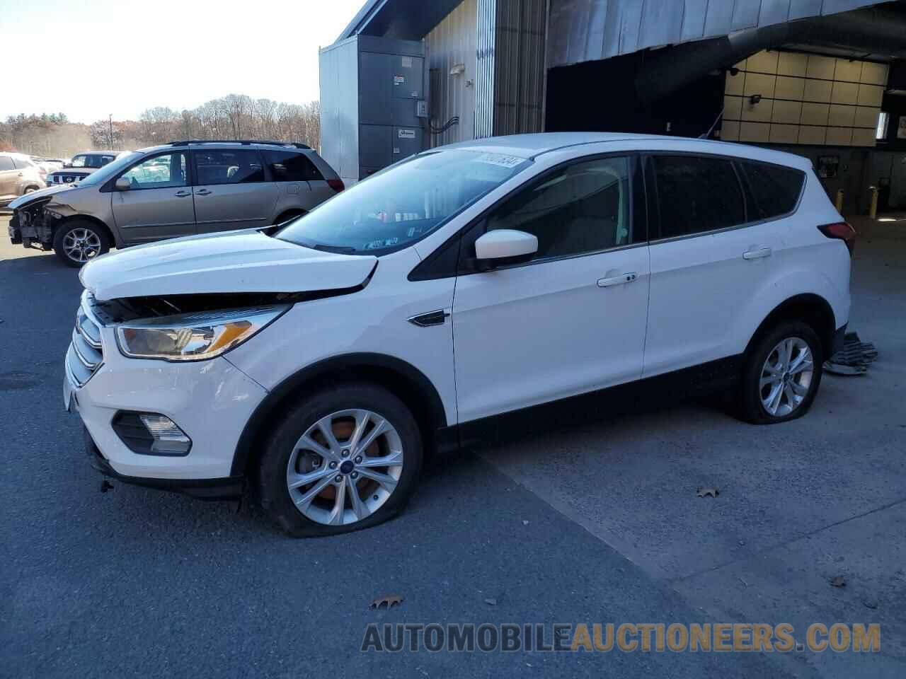 1FMCU9GD9KUB44328 FORD ESCAPE 2019