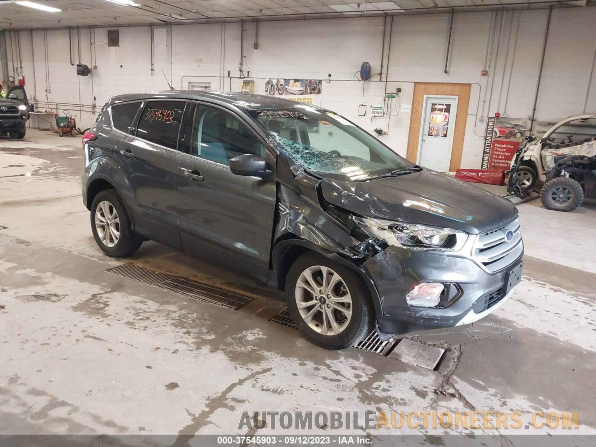 1FMCU9GD9KUB66913 FORD ESCAPE 2019