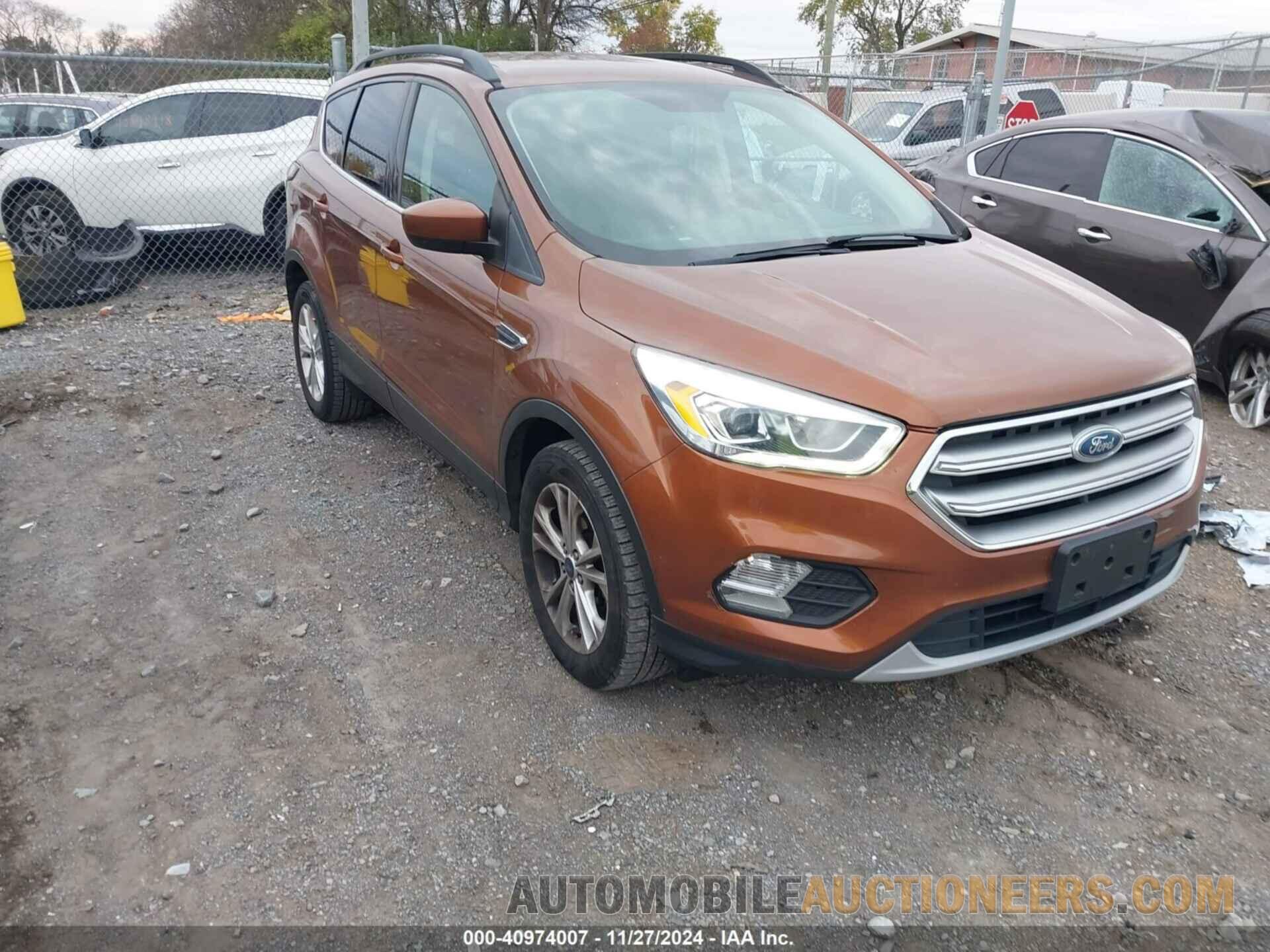 1FMCU9GDXHUA84066 FORD ESCAPE 2017