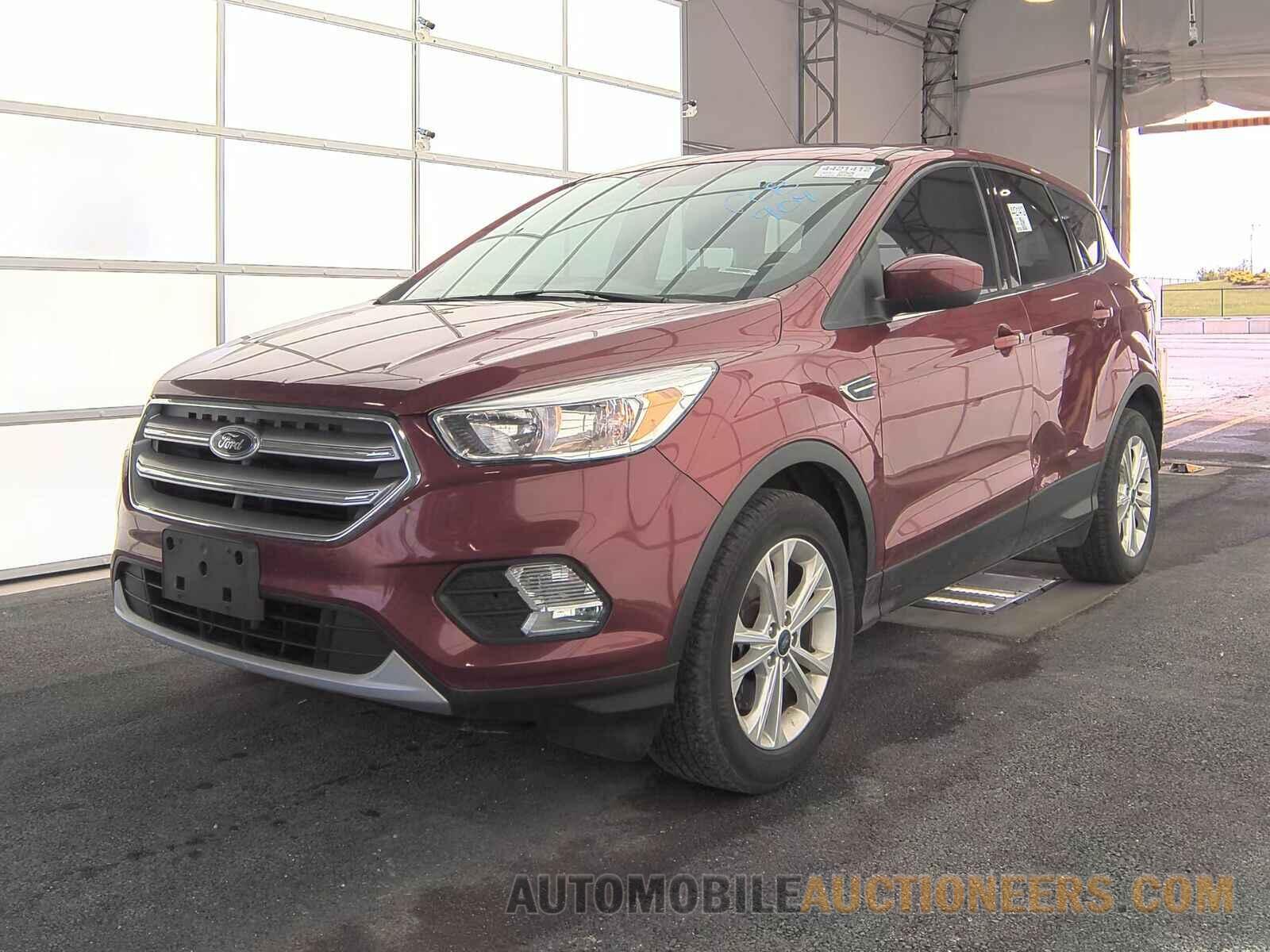 1FMCU9GDXHUC08904 Ford Escape 2017